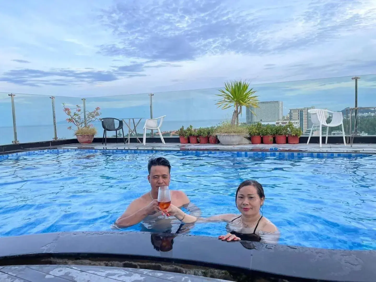 Swimming pool in Sea Phoenix Hotel Da Nang Swimming pool in Sea Phoenix Hotel Da Nang