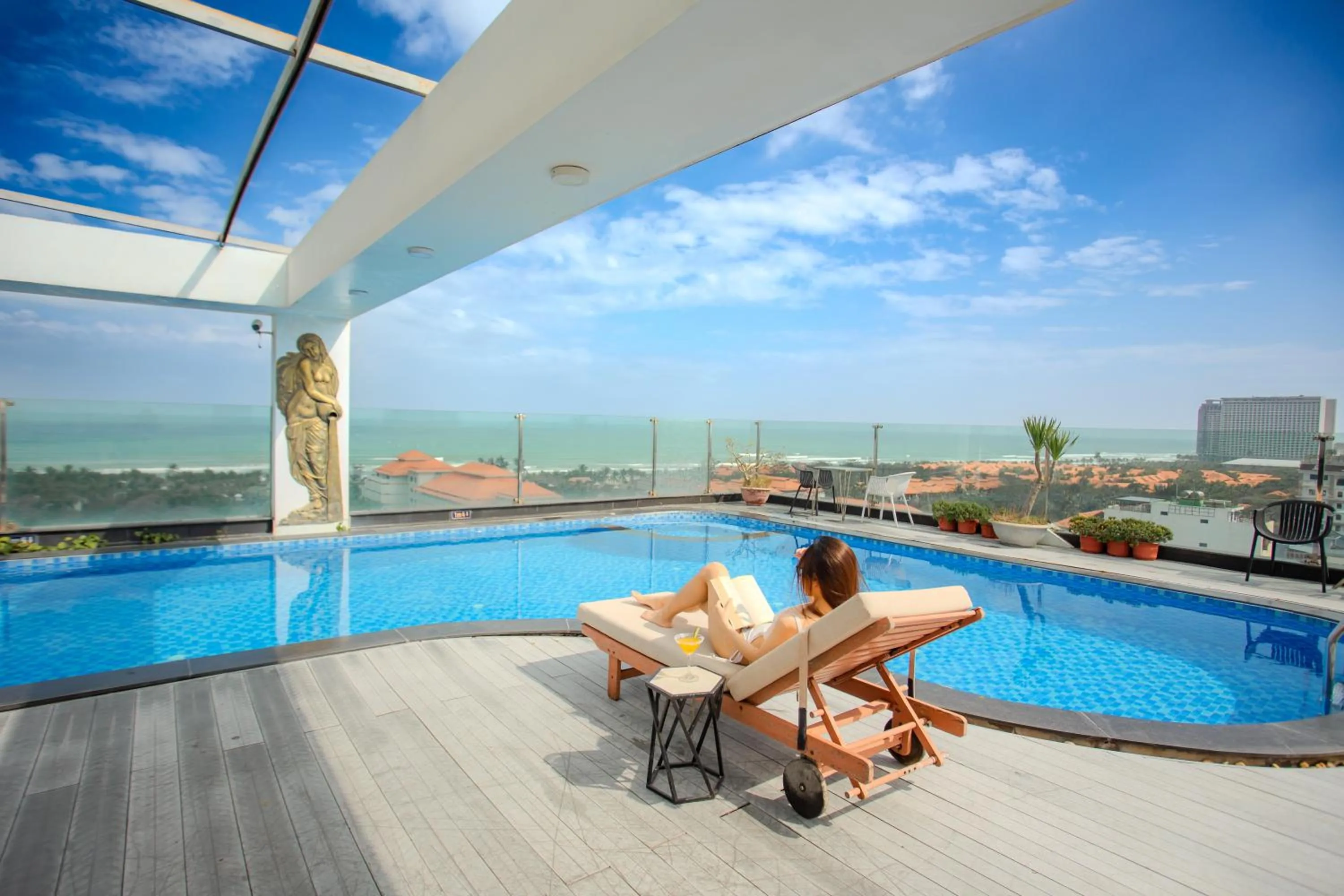 Day in Sea Phoenix Hotel Da Nang