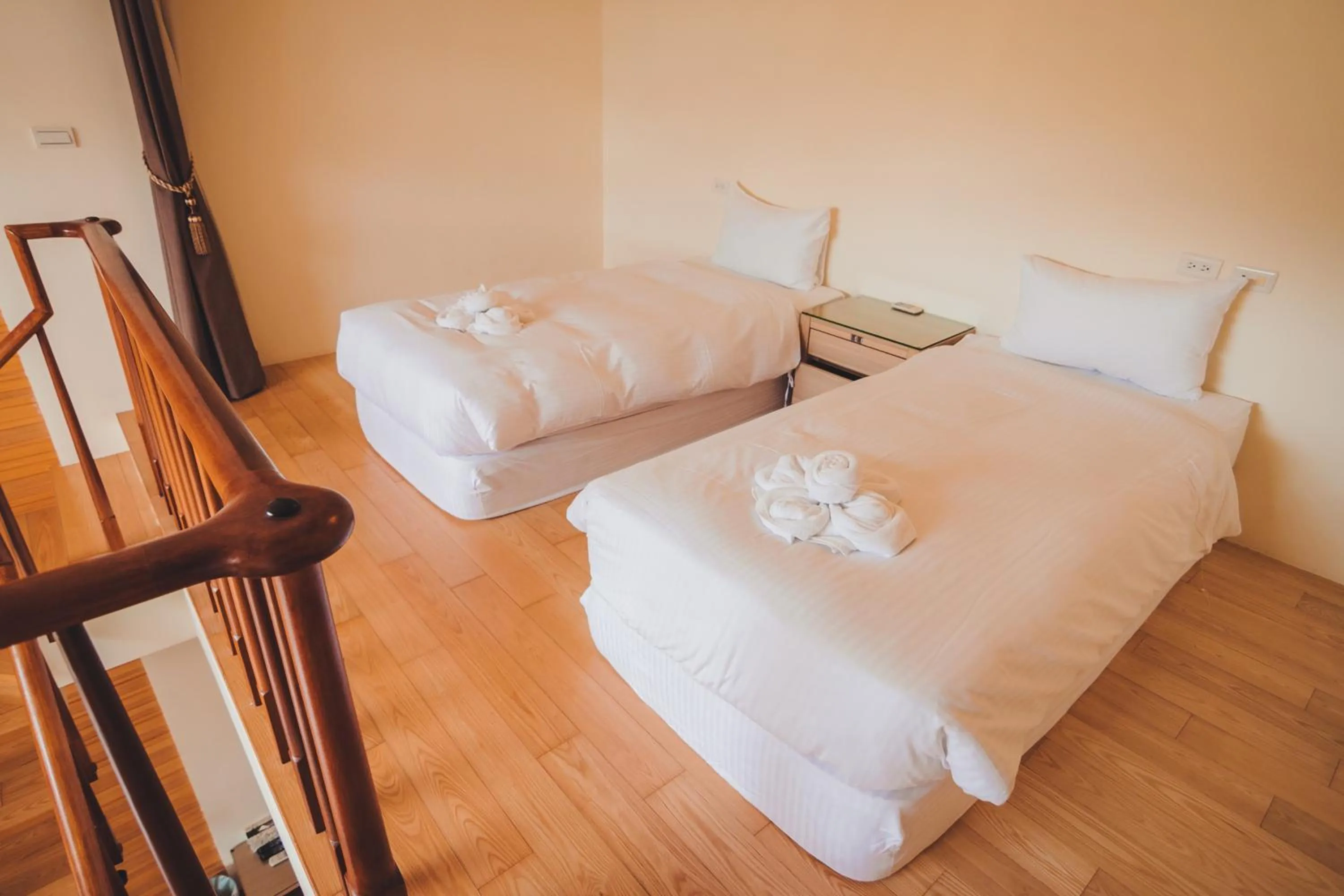 Bed in Sasa Nor Lamour B&B