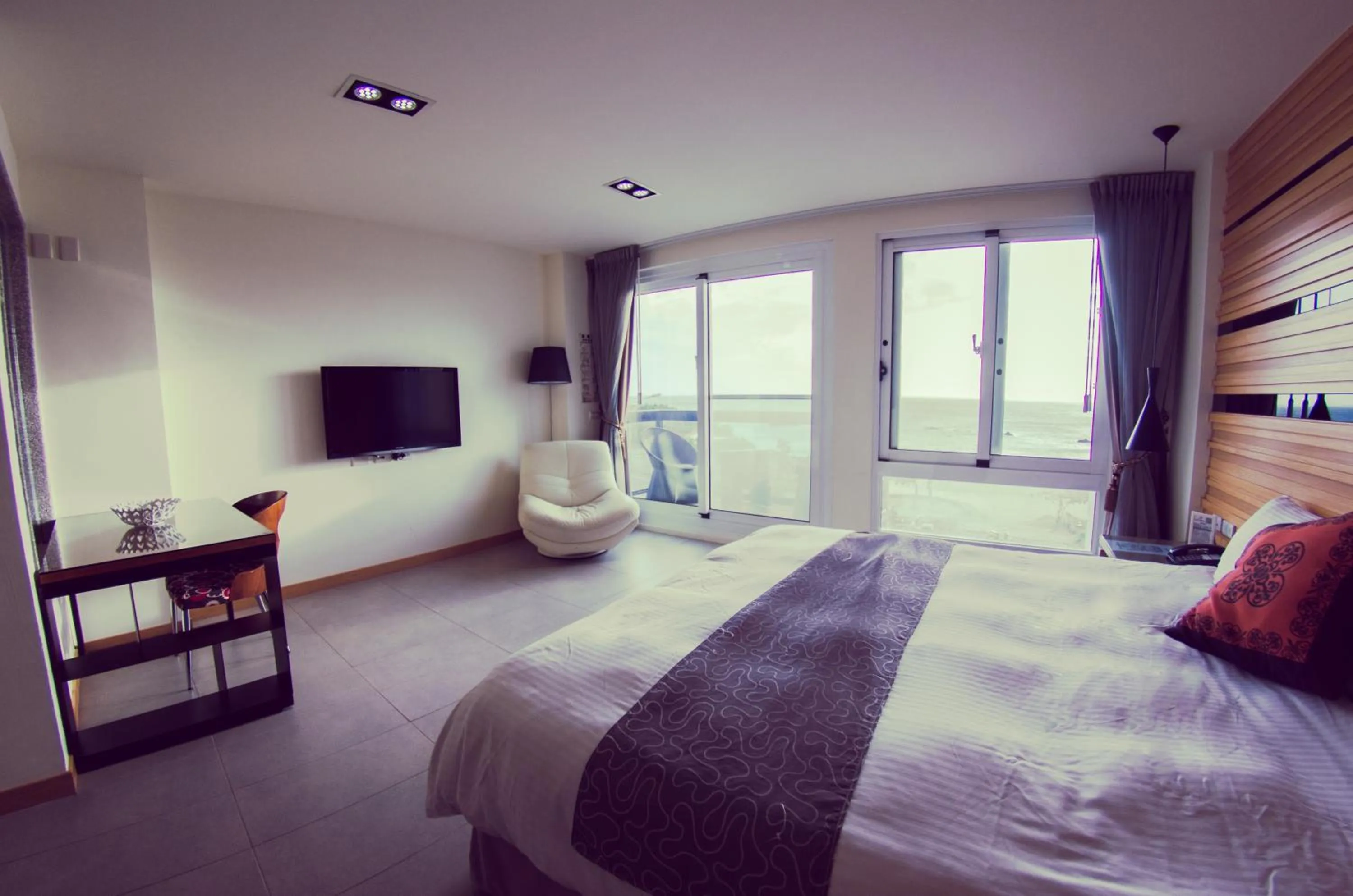 Photo of the whole room, Bed in Sasa Nor Lamour B&B