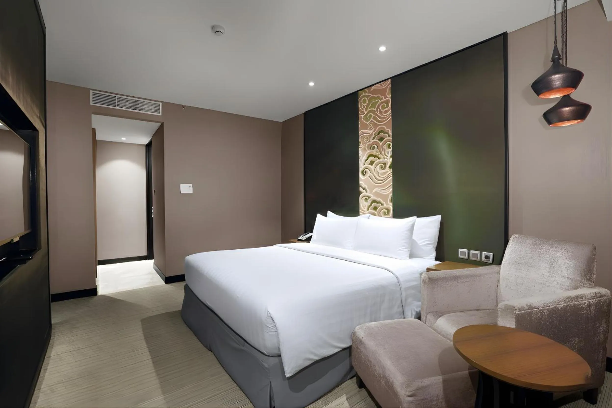 Bedroom, Bed in Aston Priority Simatupang Hotel and Conference Center