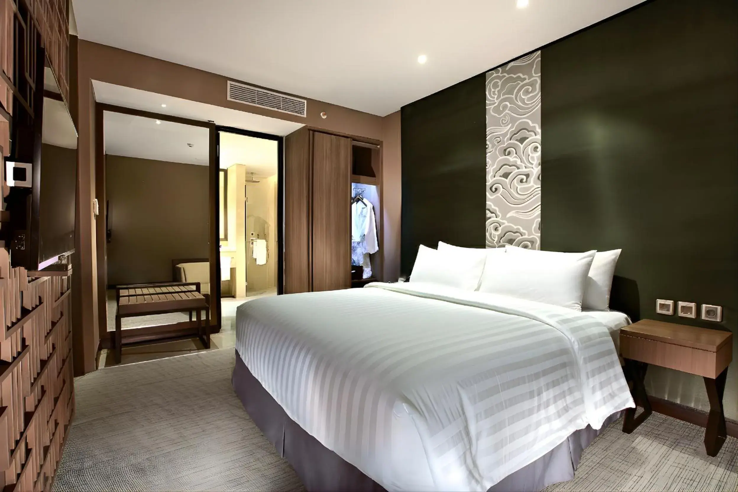 Family Suite in Aston Priority Simatupang Hotel and Conference Center Family Suite in Aston Priority Simatupang Hotel and Conference Center