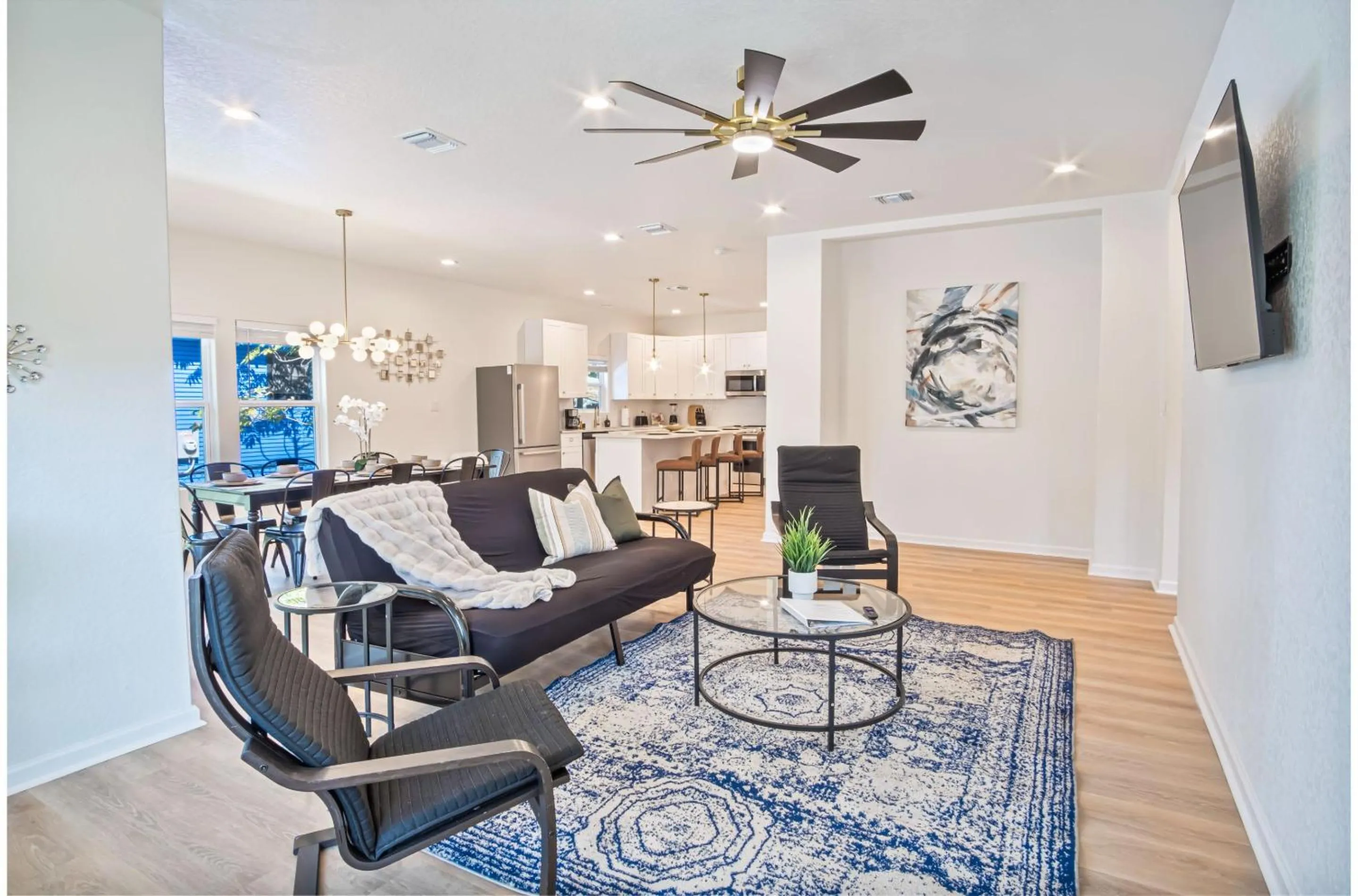 Urban Delight 4BR3BA Near City Center