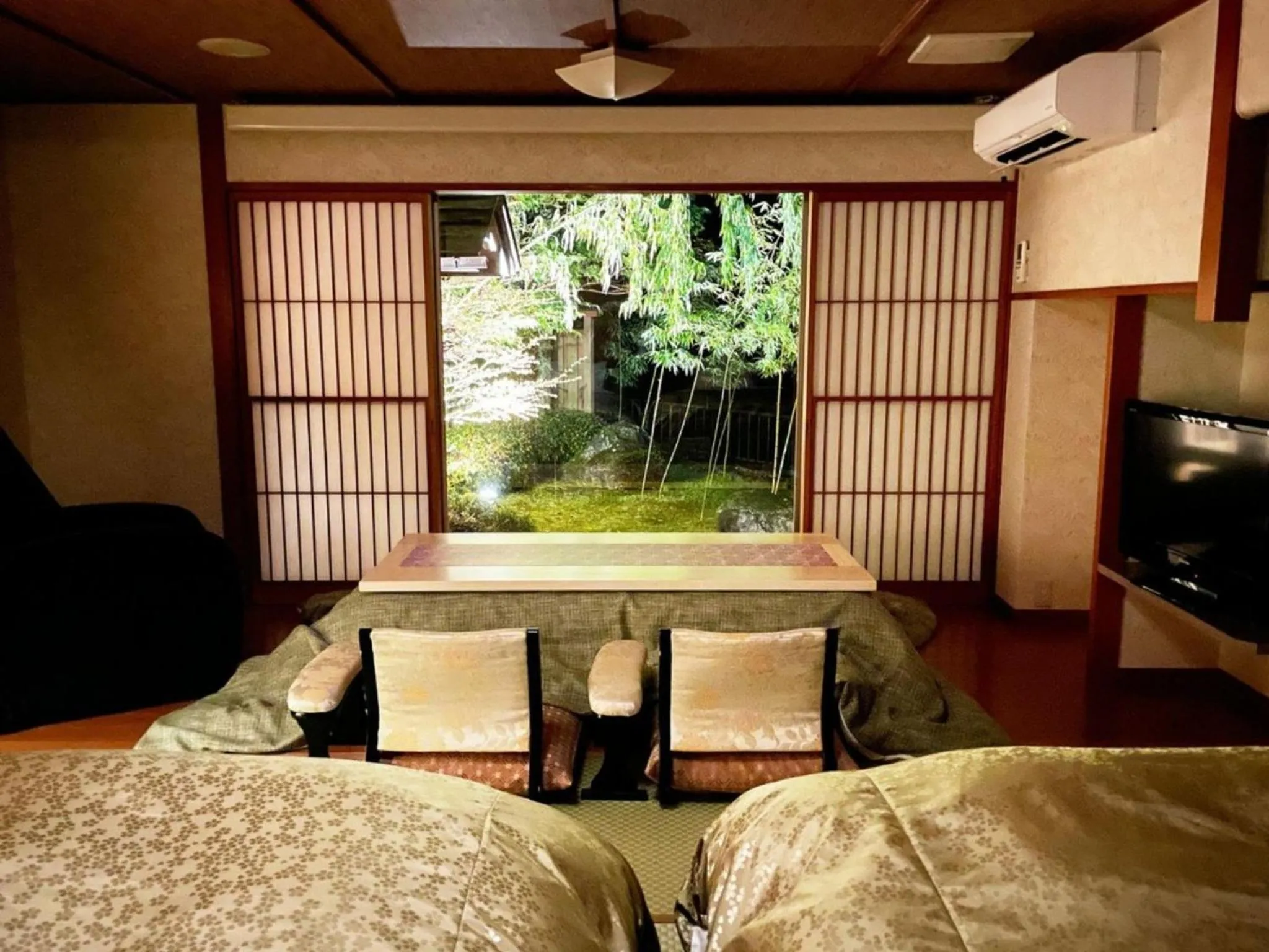 Photo of the whole room in Harumiya Ryokan