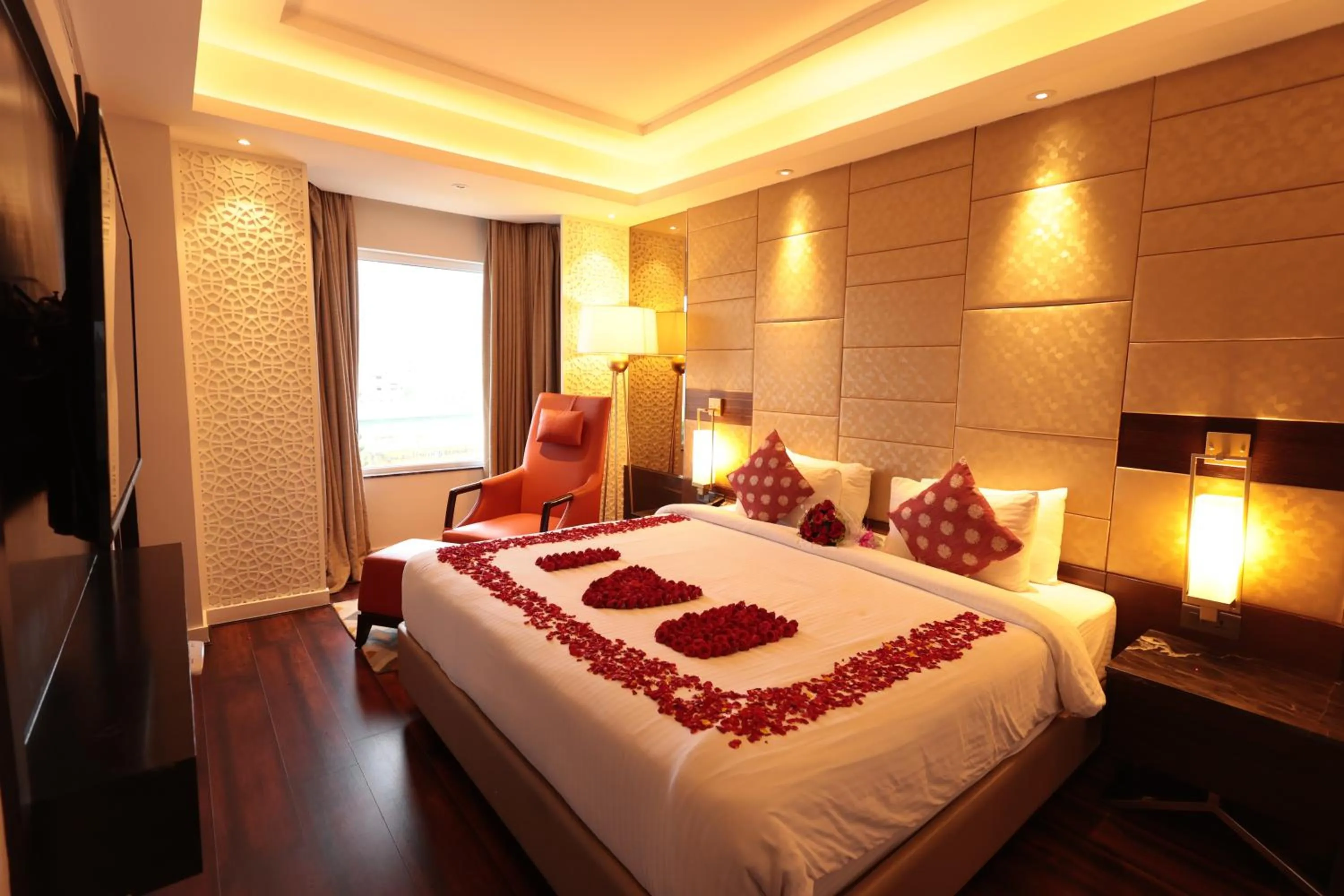 Bed in Cenneys Gateway - Pride of Salem