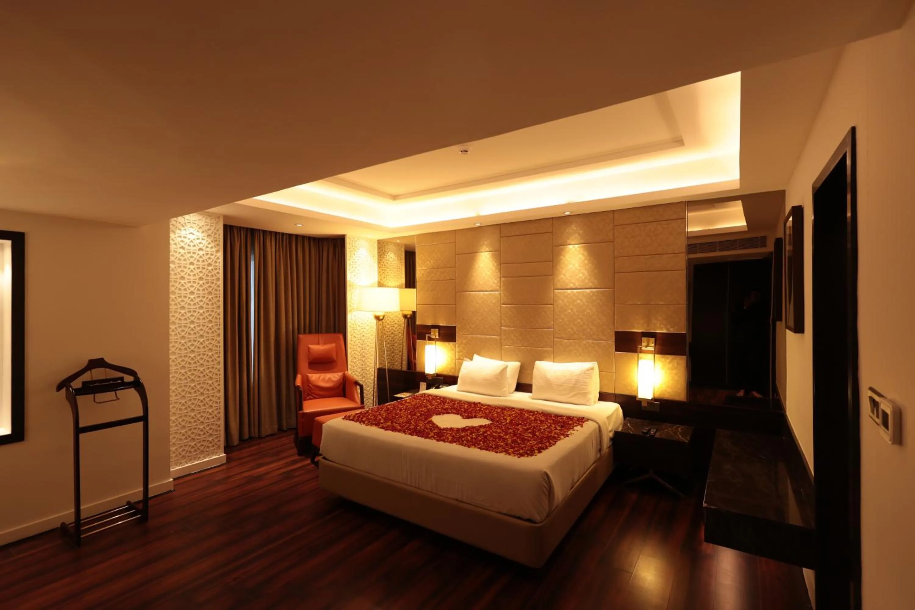 Bed in Cenneys Gateway - Pride of Salem