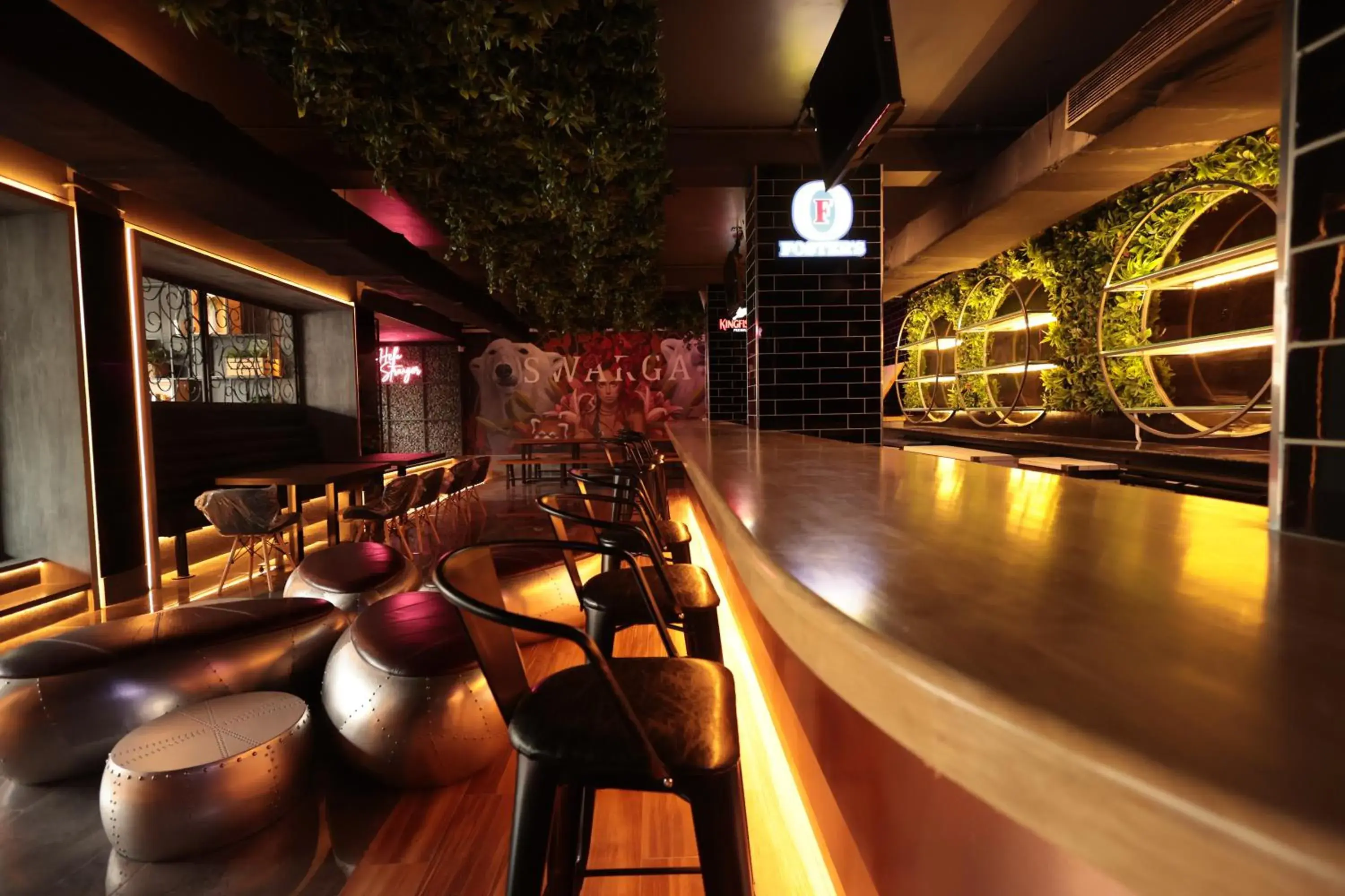 Restaurant/places to eat in Cenneys Gateway - Pride of Salem Restaurant/places to eat in Cenneys Gateway - Pride of Salem