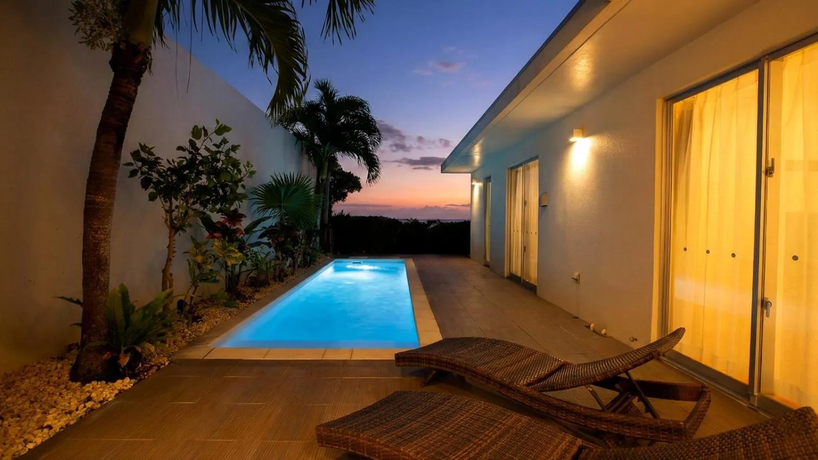 Patio in Feliz Villa Suite Miyakojima Ueno