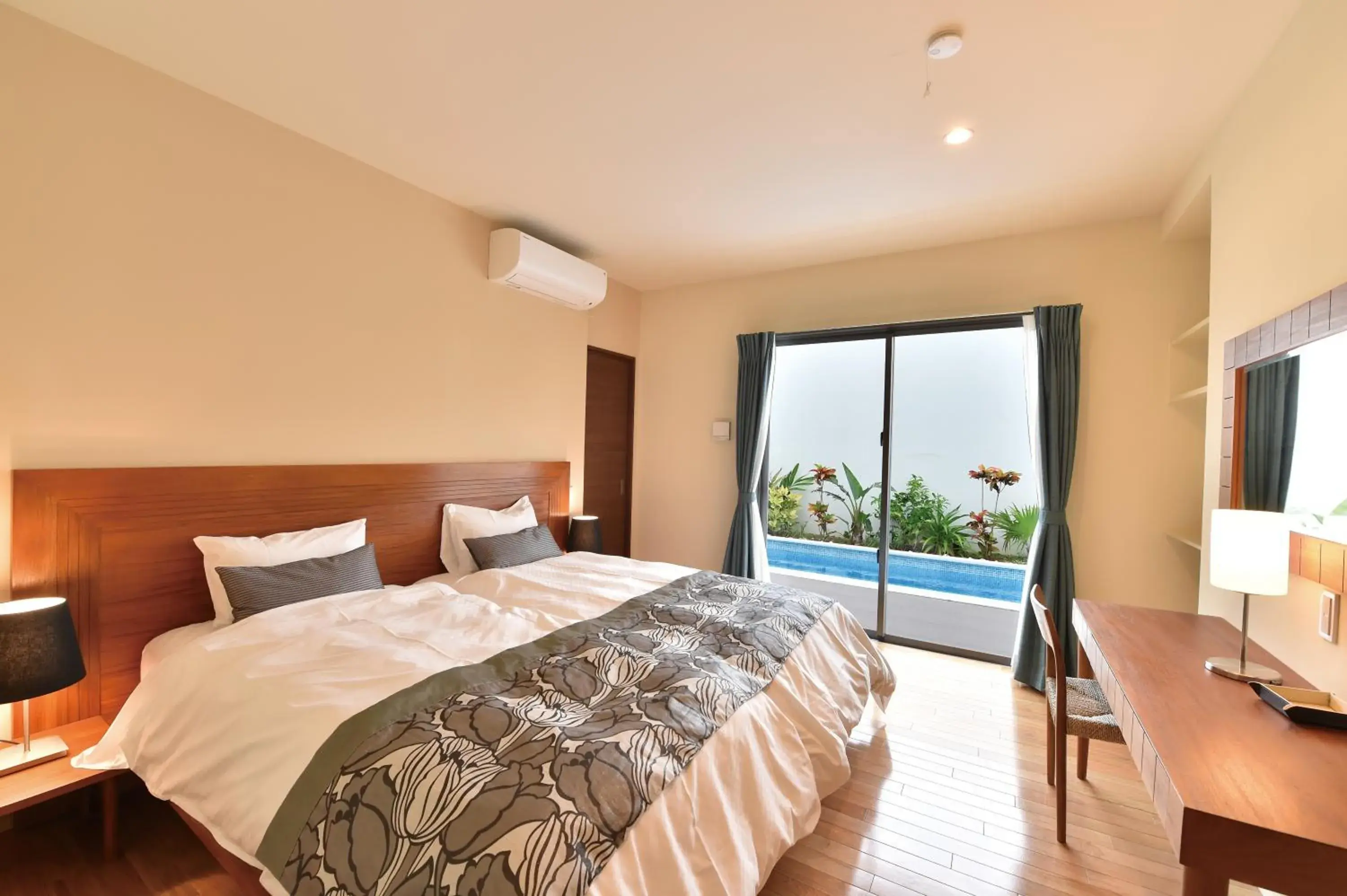 Bedroom, Bed in Feliz Villa Suite Miyakojima Ueno Bedroom, Bed in Feliz Villa Suite Miyakojima Ueno