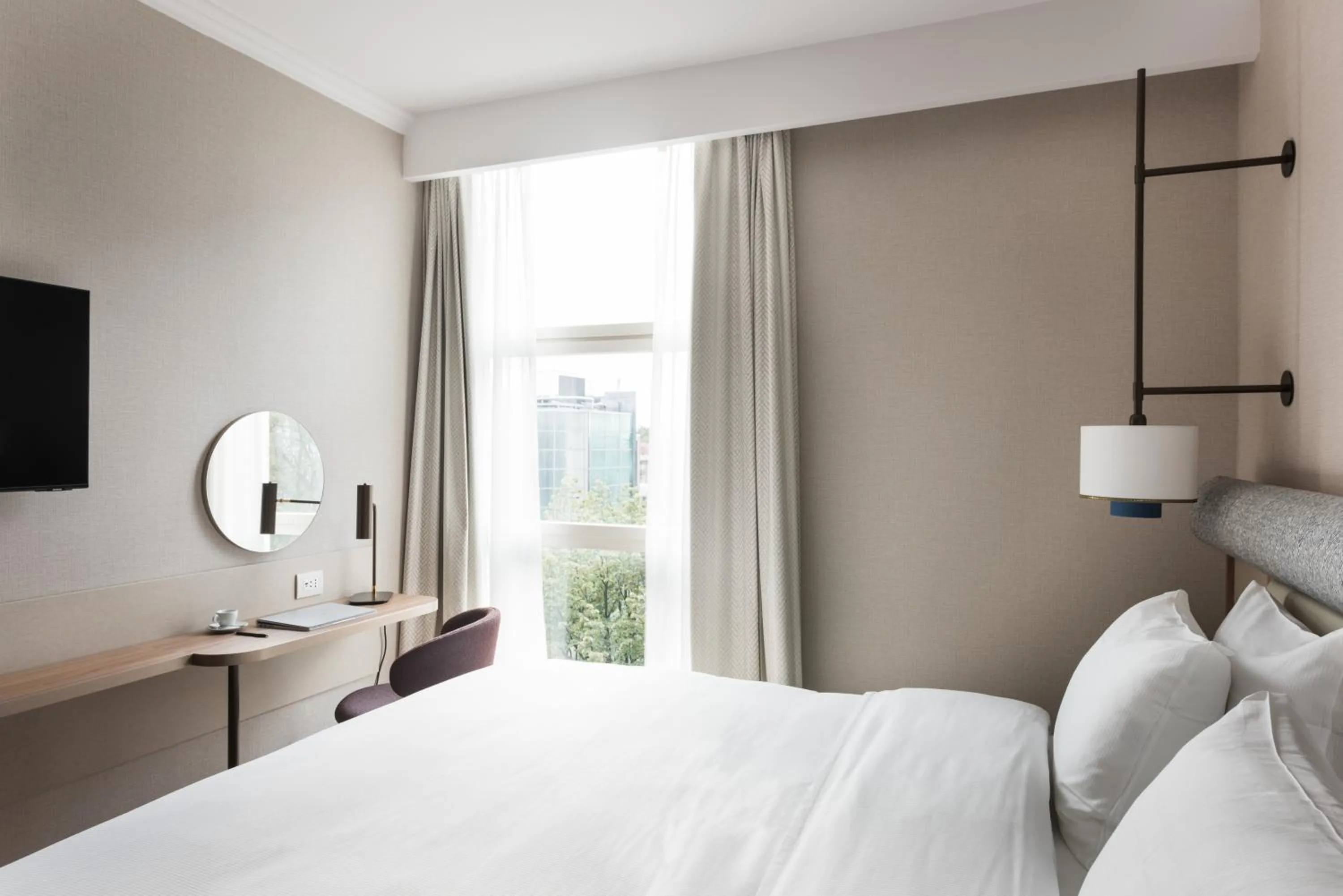 Bedroom, Bed in Ambasciatori Hotel Venice Mestre, Tapestry Collection by Hilton