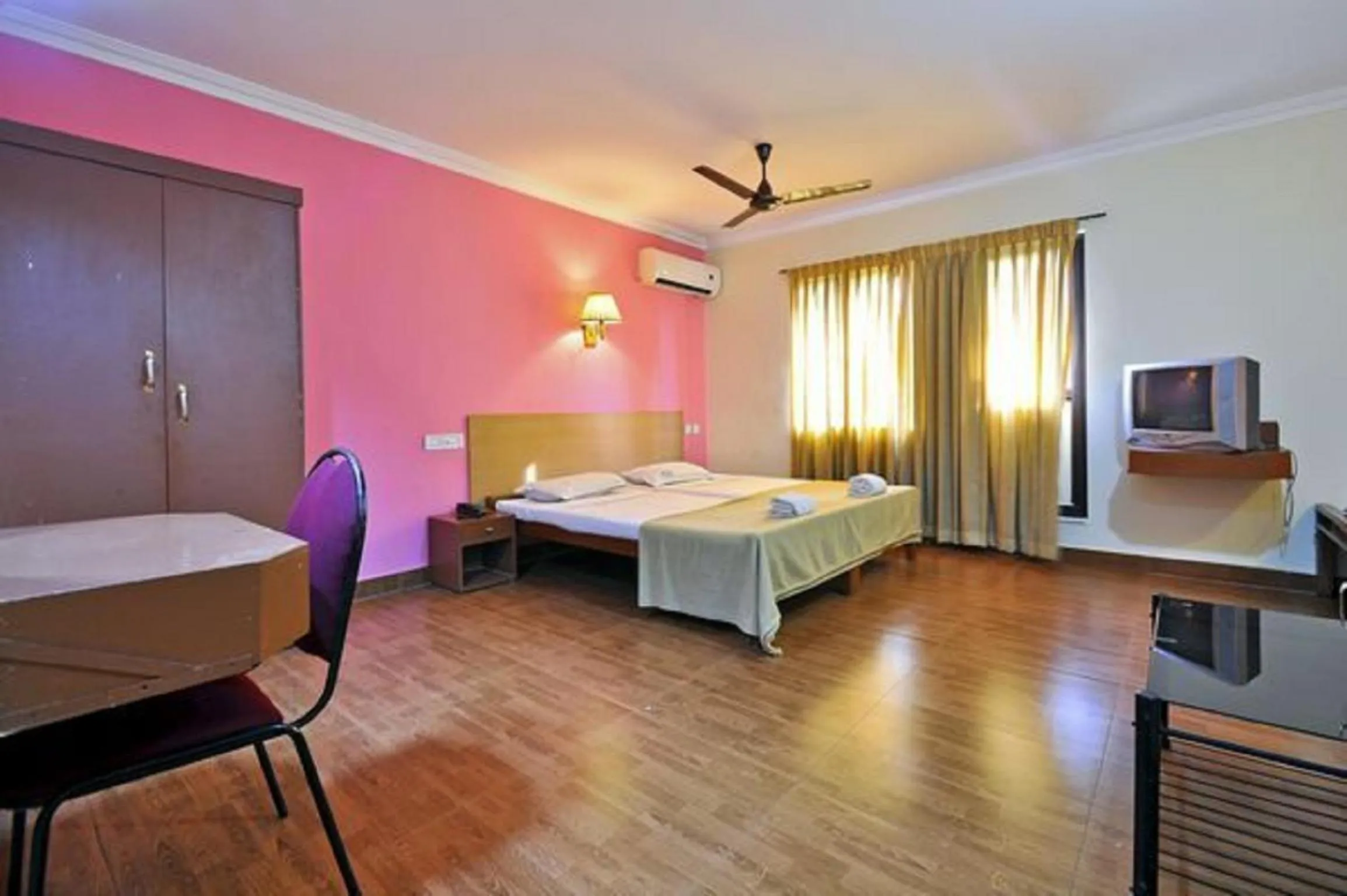 Bedroom, Bed in Hotel Srinivas