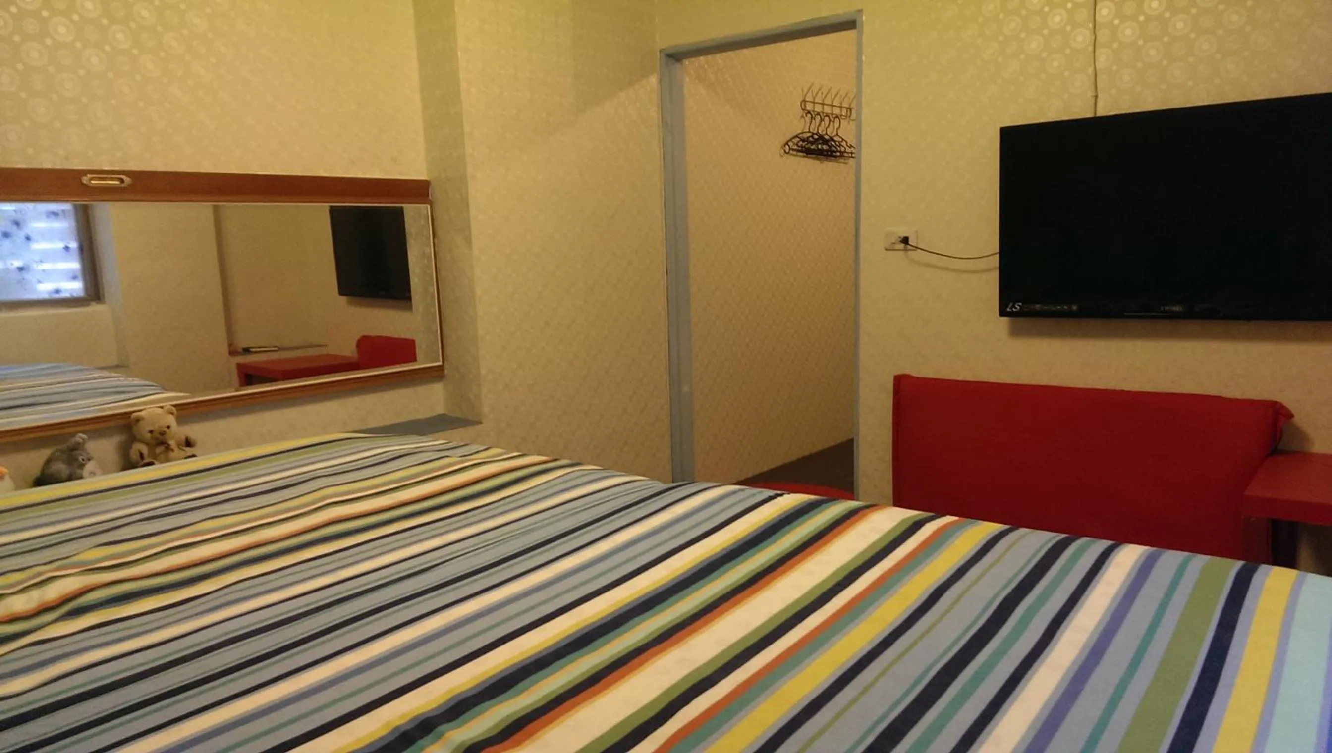 Photo of the whole room, Bed in Jiufen B&B Uncle Xie's