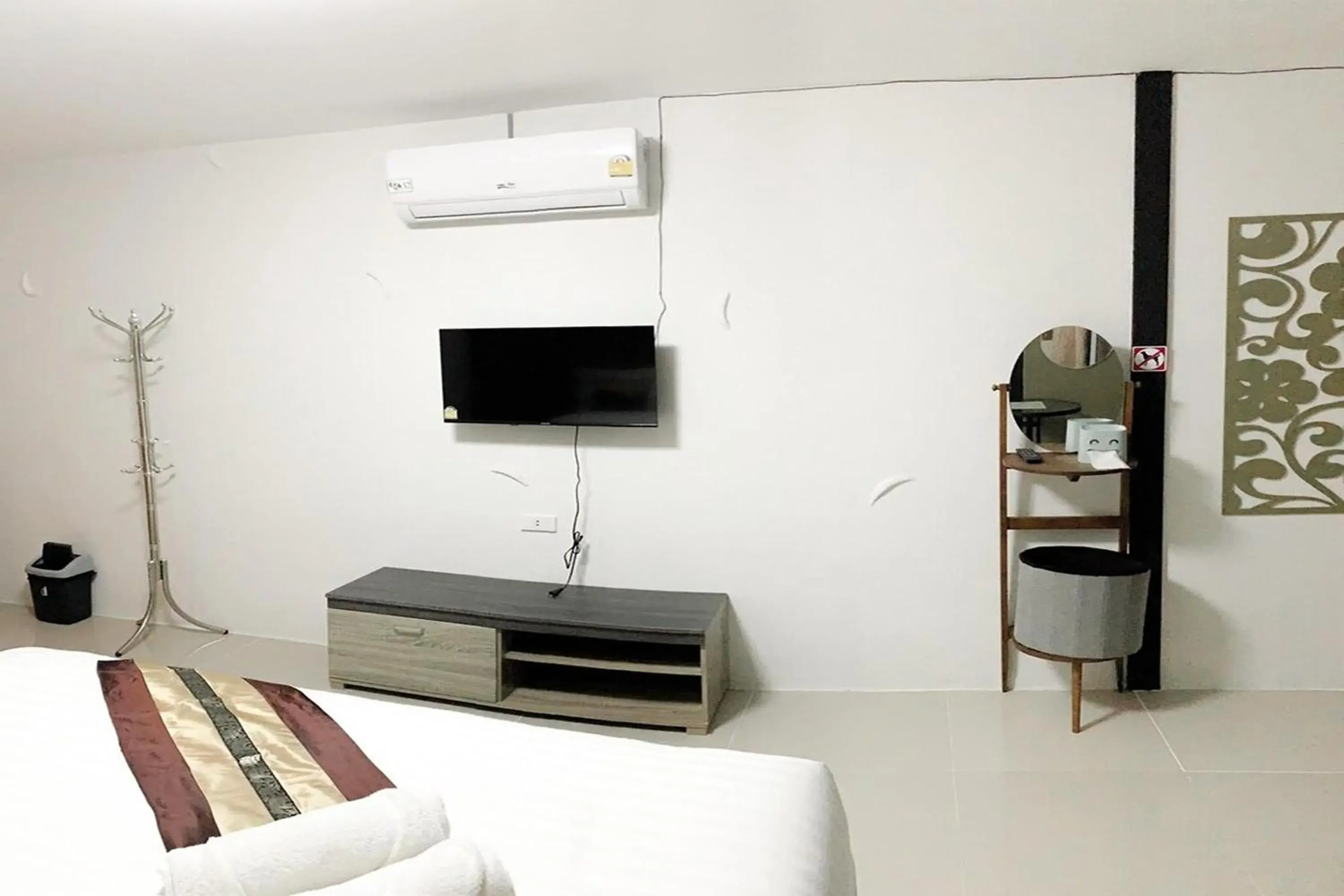 Bedroom, Bed in Pai Tawan Resort Hotel - Pet friendly Bedroom, Bed in Pai Tawan Resort Hotel - Pet friendly