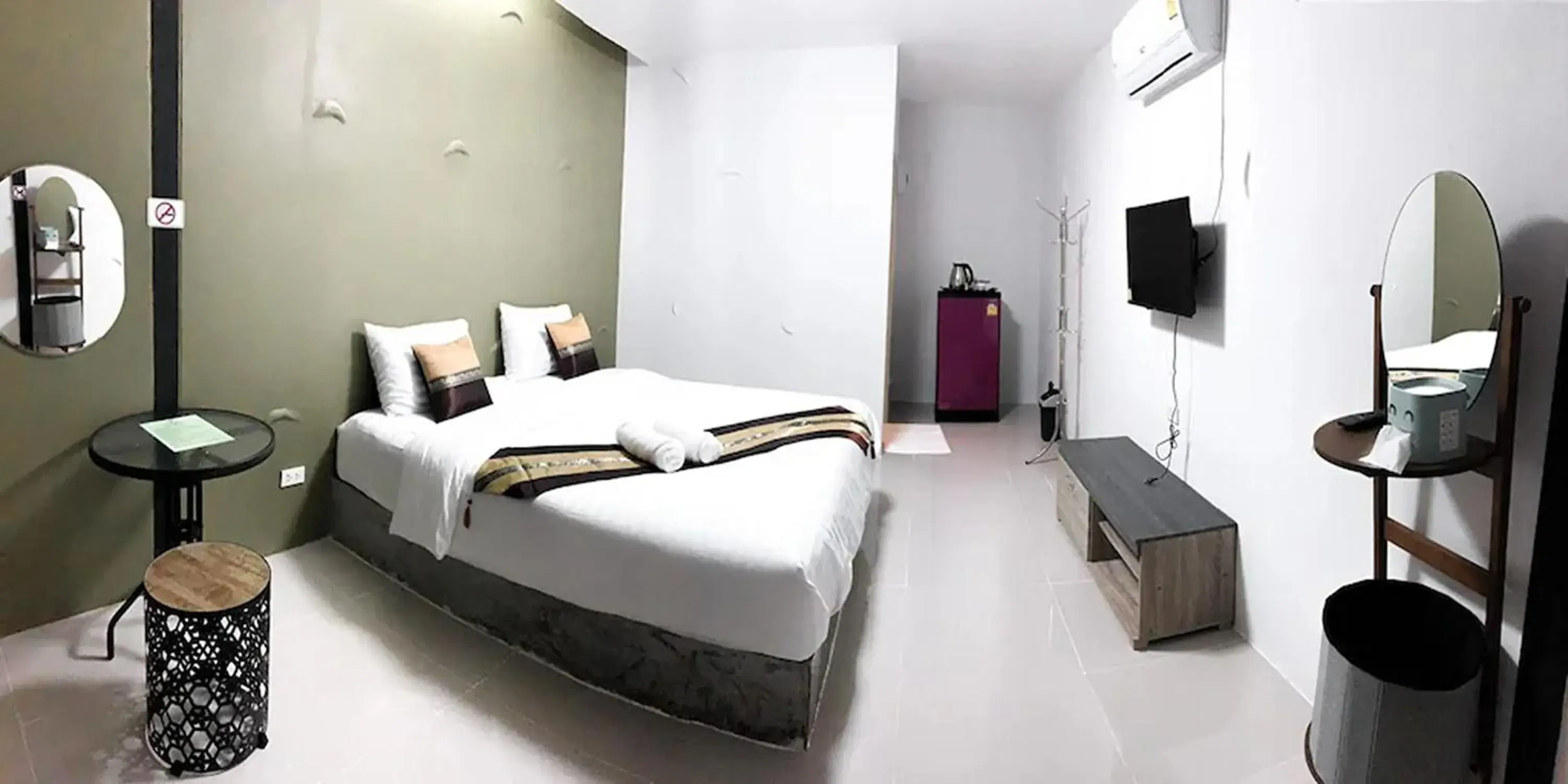 Bed in Pai Tawan Resort Hotel - Pet friendly Bed in Pai Tawan Resort Hotel - Pet friendly