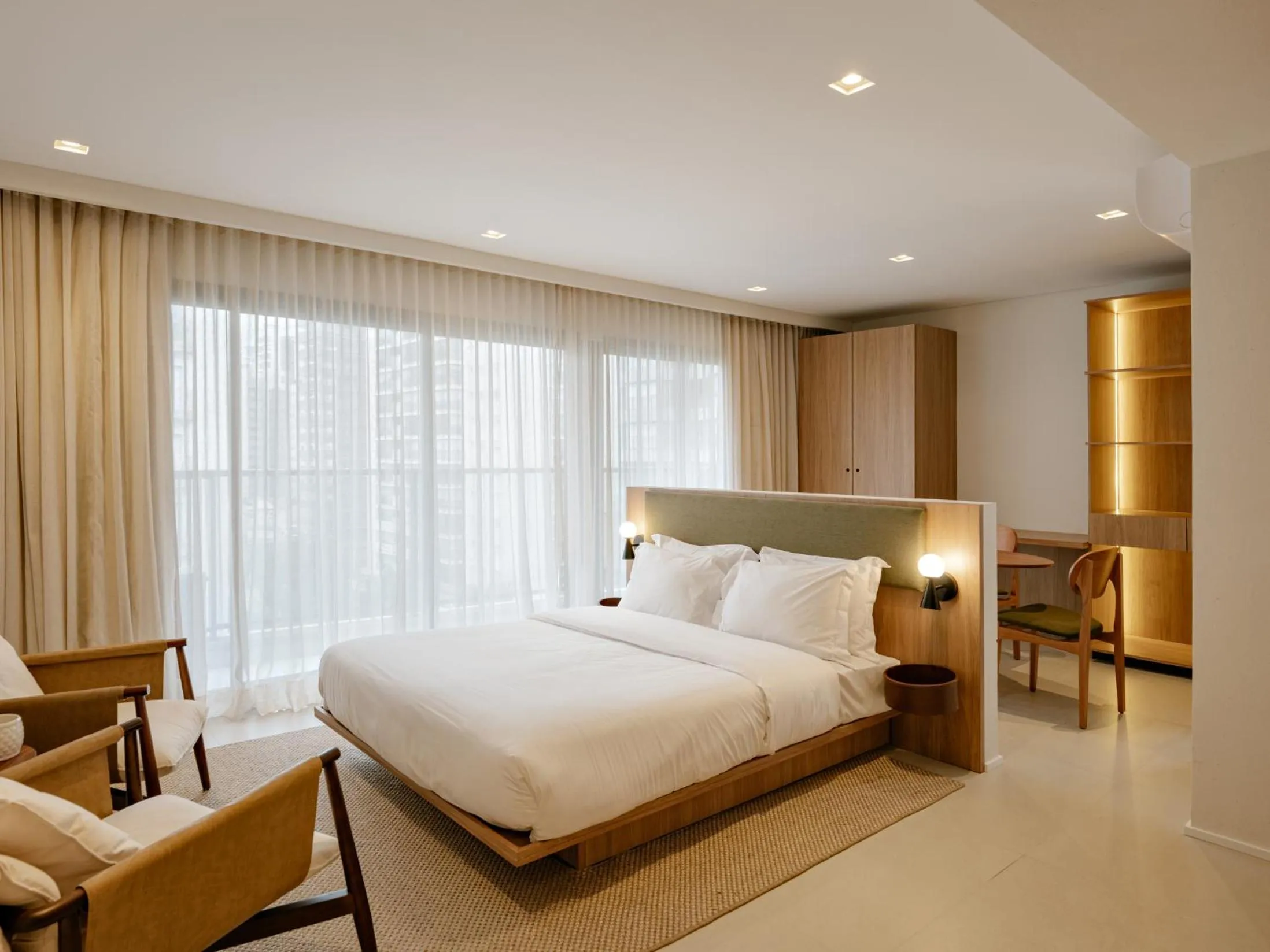 Photo of the whole room, Bed in Aloe Vila Nova Conceição