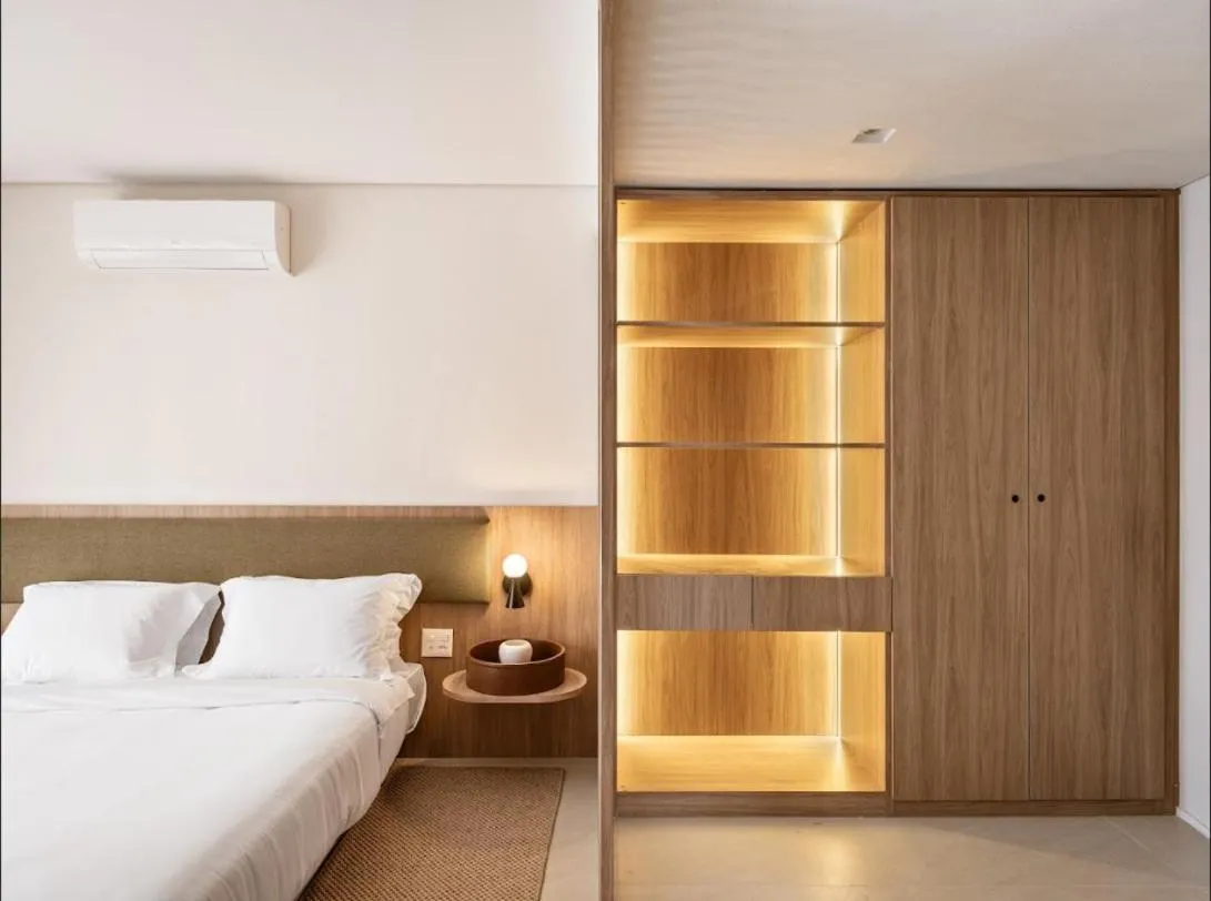 wardrobe, Bed in Aloe Vila Nova Conceição