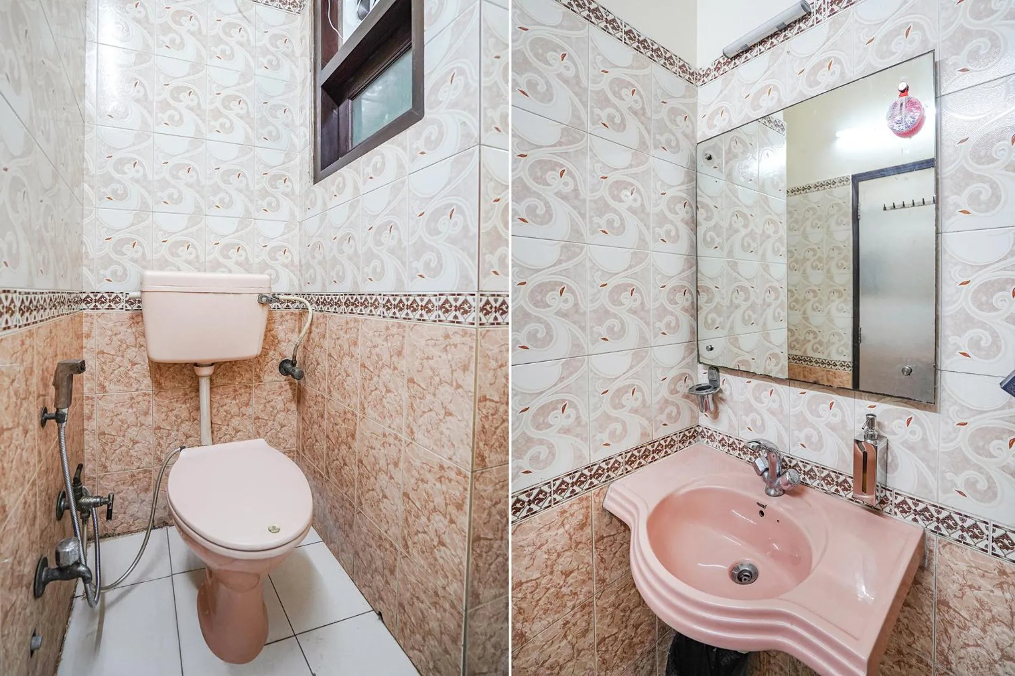Bathroom in FabHotel Rivlet Premium - Nr Jama Masjid and Red Fort