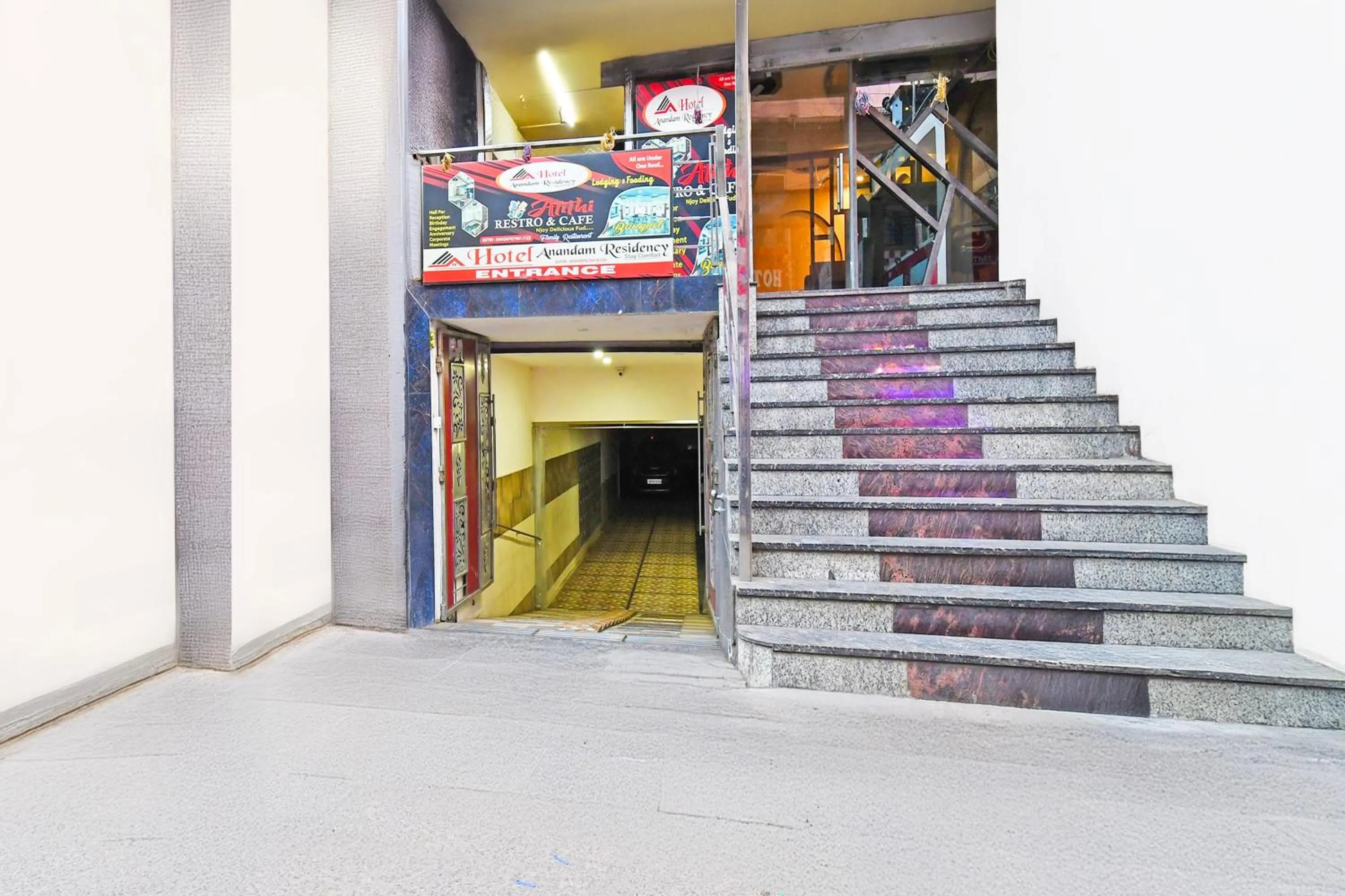 Facade/entrance in Hotel O Atithi Restro And Cafe