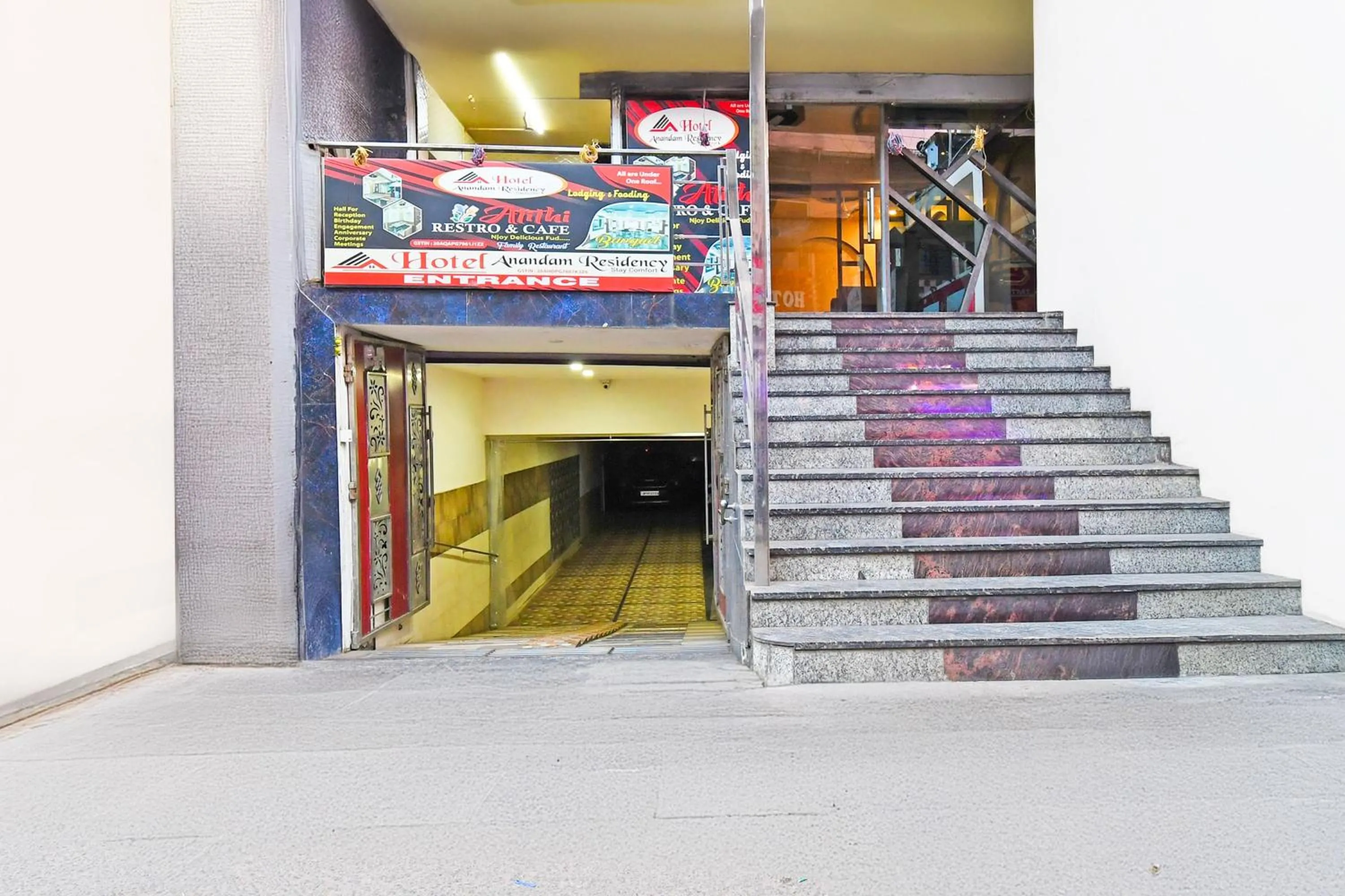Facade/entrance in Hotel O Atithi Restro And Cafe
