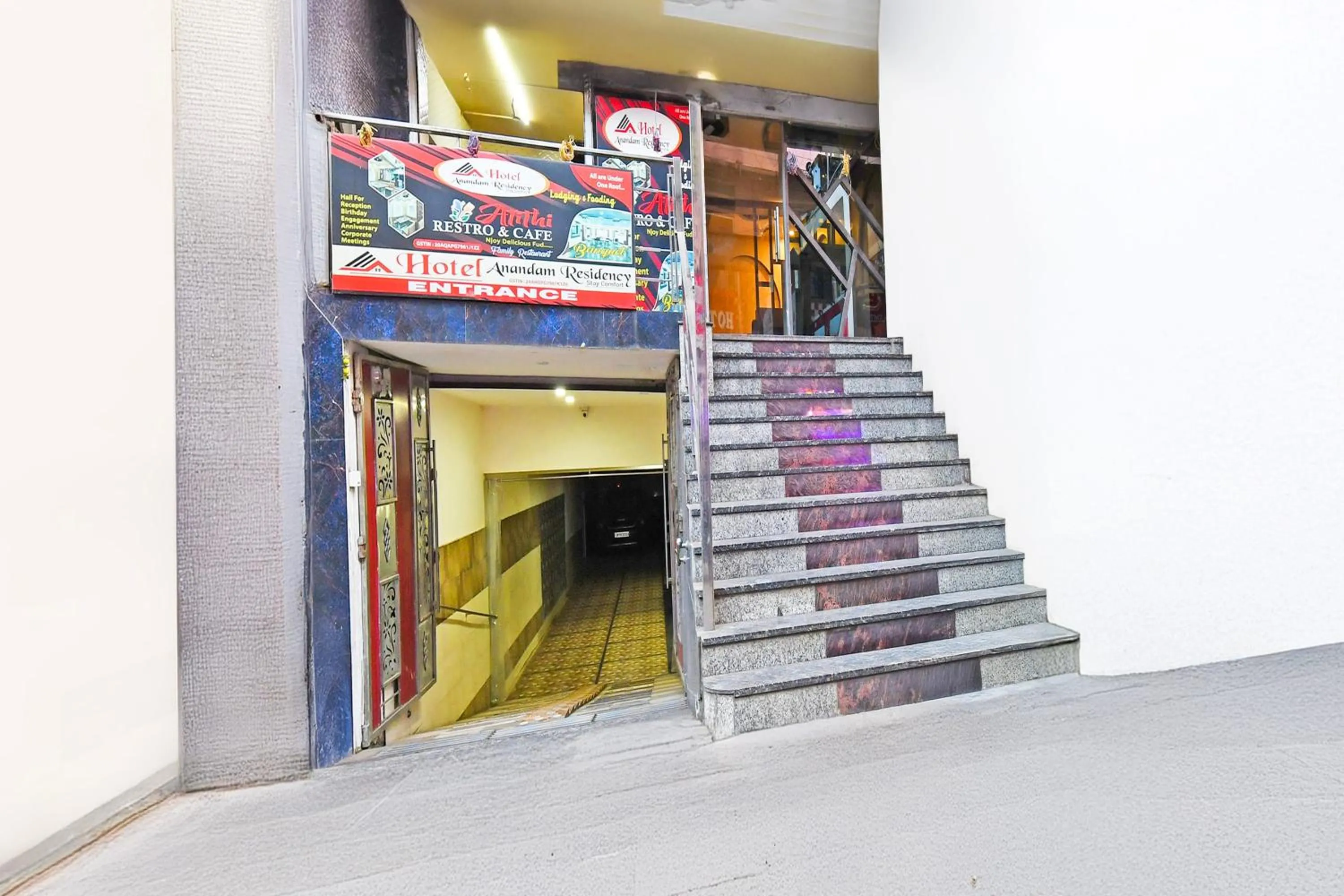 Facade/entrance in Hotel O Atithi Restro And Cafe