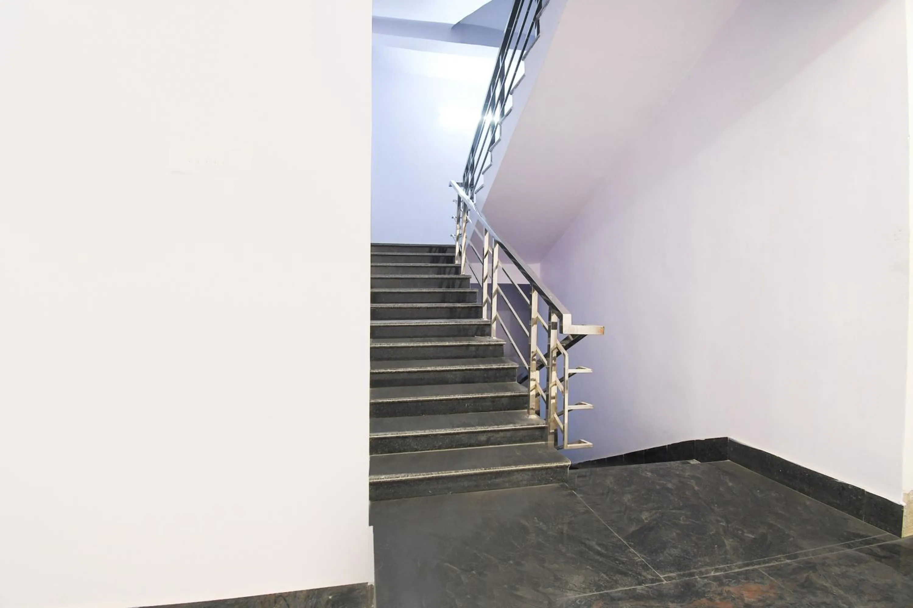 Lobby or reception in Super Hotel O Radha Krishna Residency