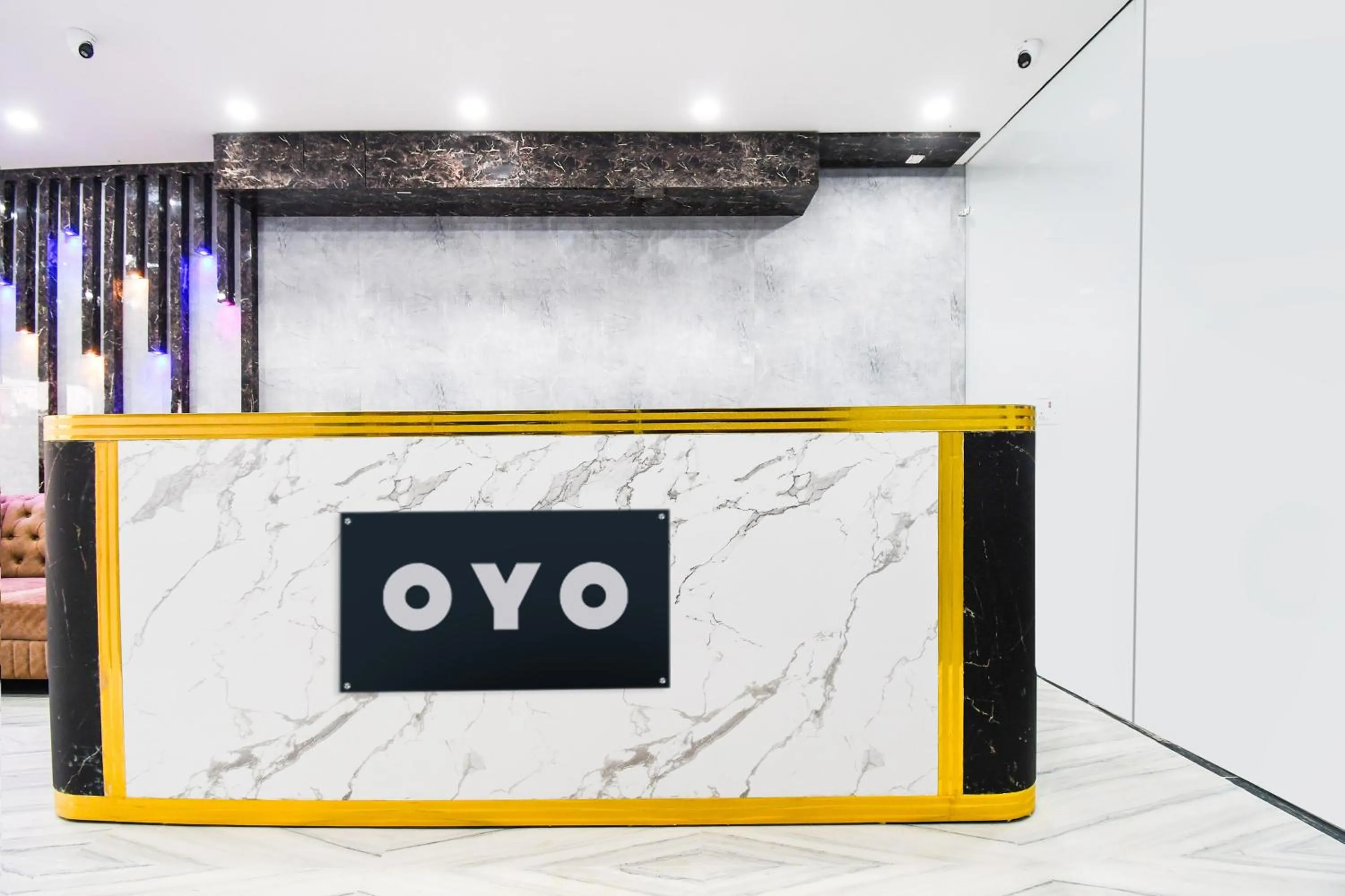 Lobby or reception in Super Hotel O Radha Krishna Residency