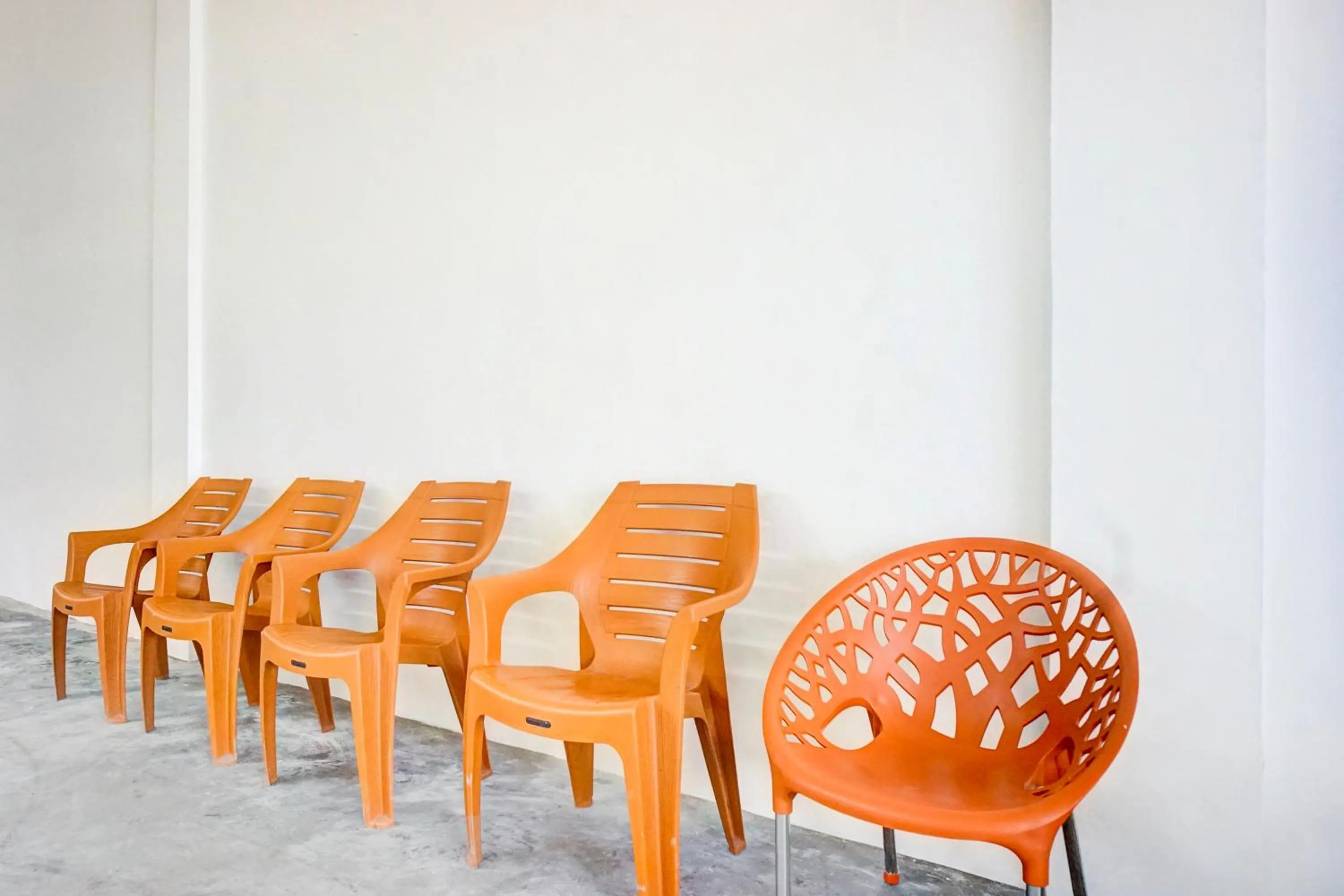 Seating area in Hotel O Medan Timur Near Rsu Madani