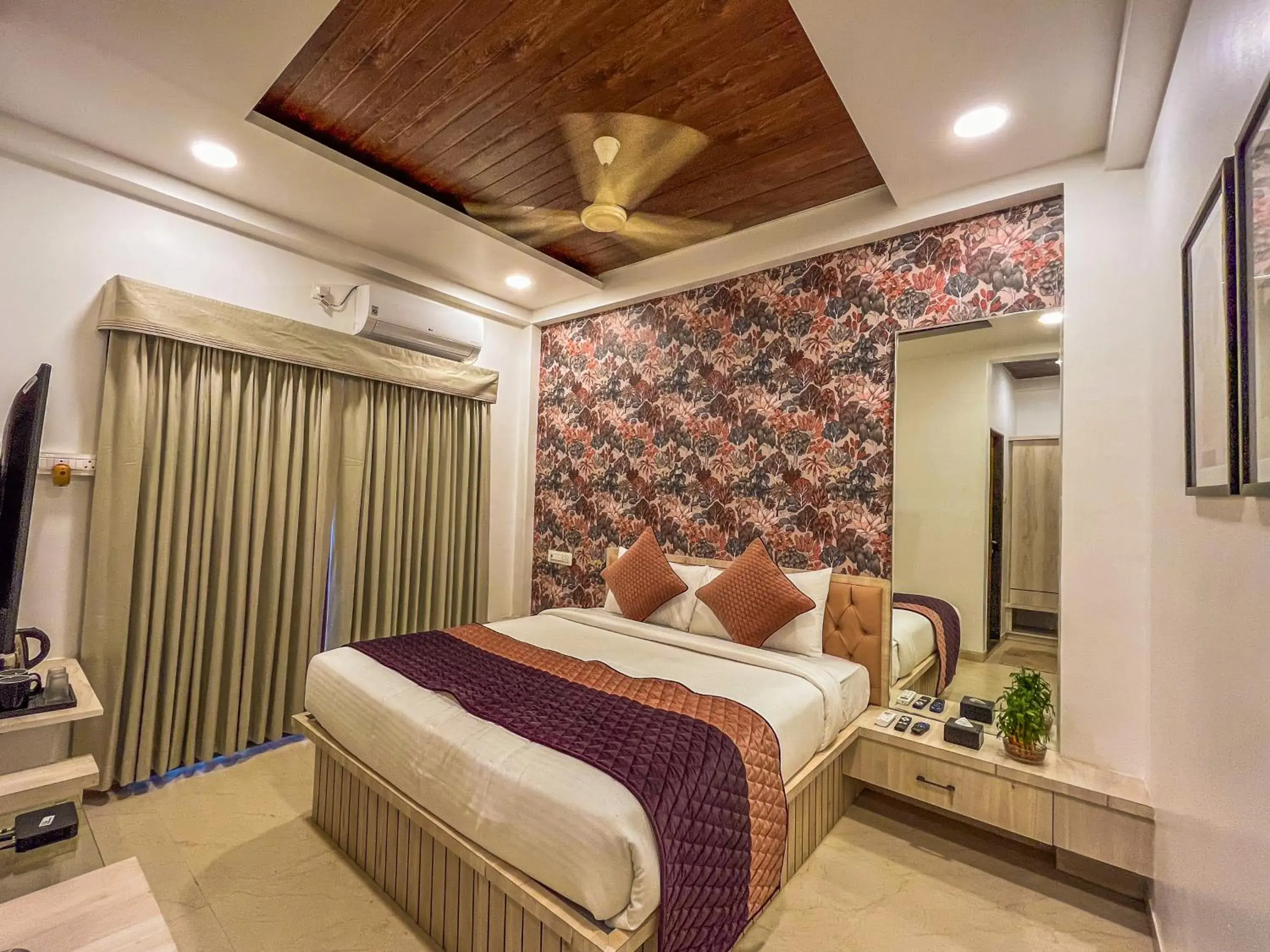 Bedroom, Bed in Regenta Bharti Amusement & Adventure Resort Pune, Urulikanchan Bedroom, Bed in Regenta Bharti Amusement & Adventure Resort Pune, Urulikanchan