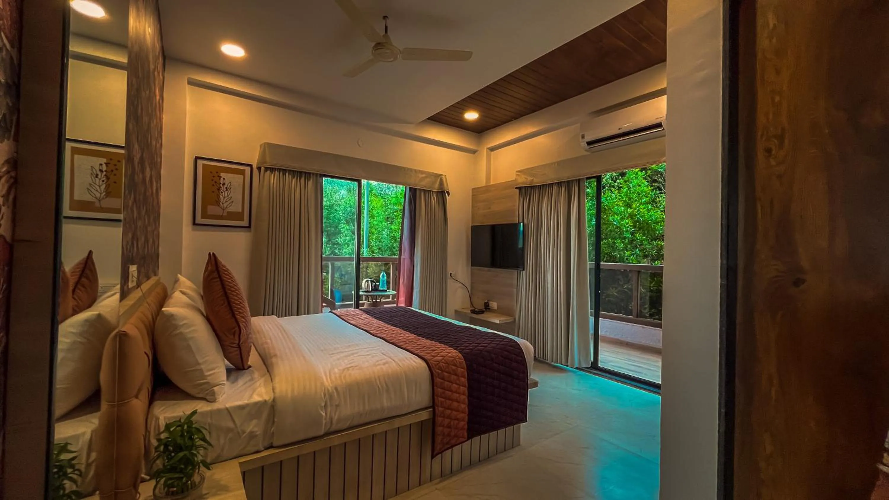 View (from property/room), Bed in Regenta Bharti Amusement & Adventure Resort Pune, Urulikanchan