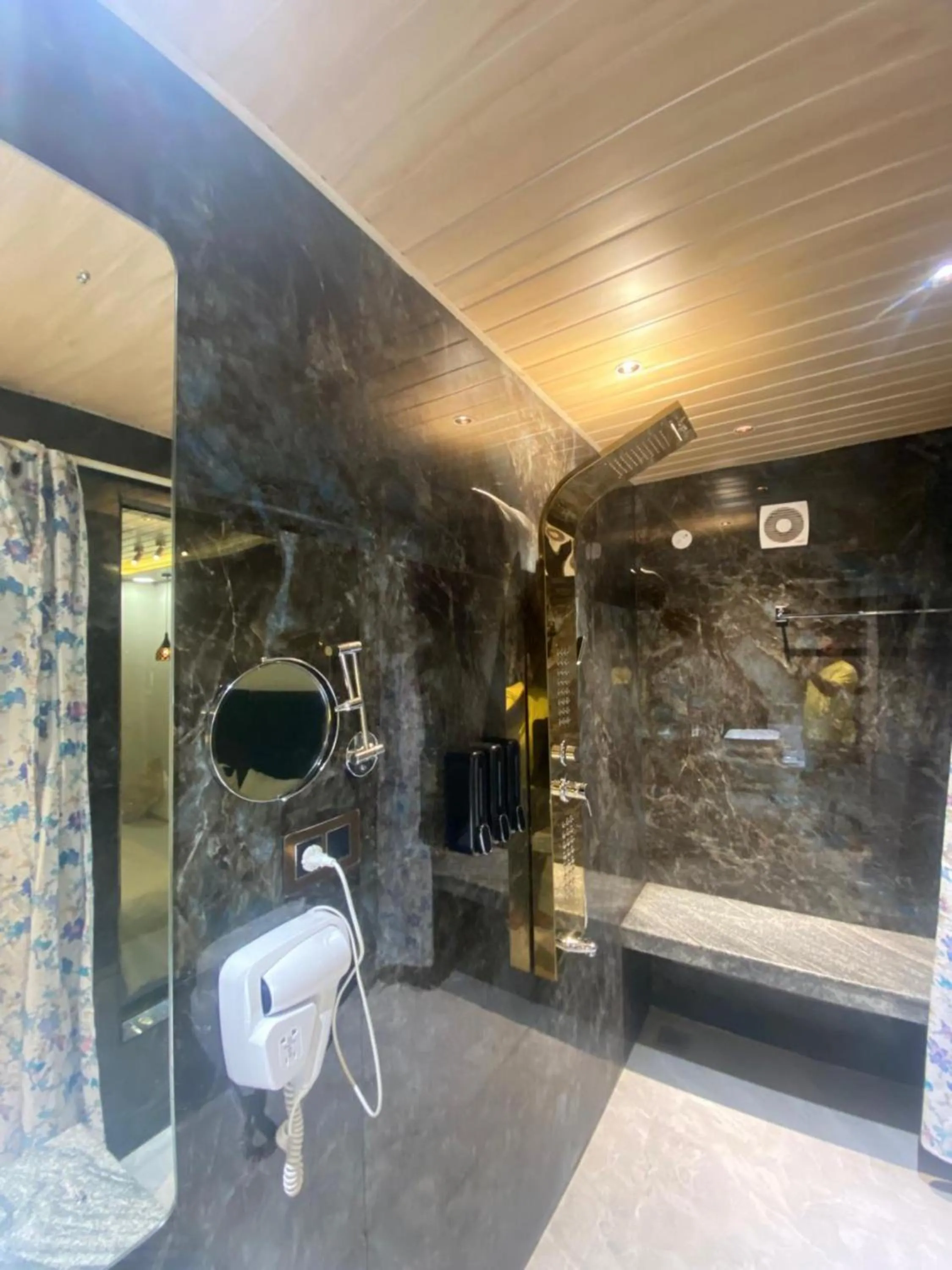 Shower in The Charming Nights