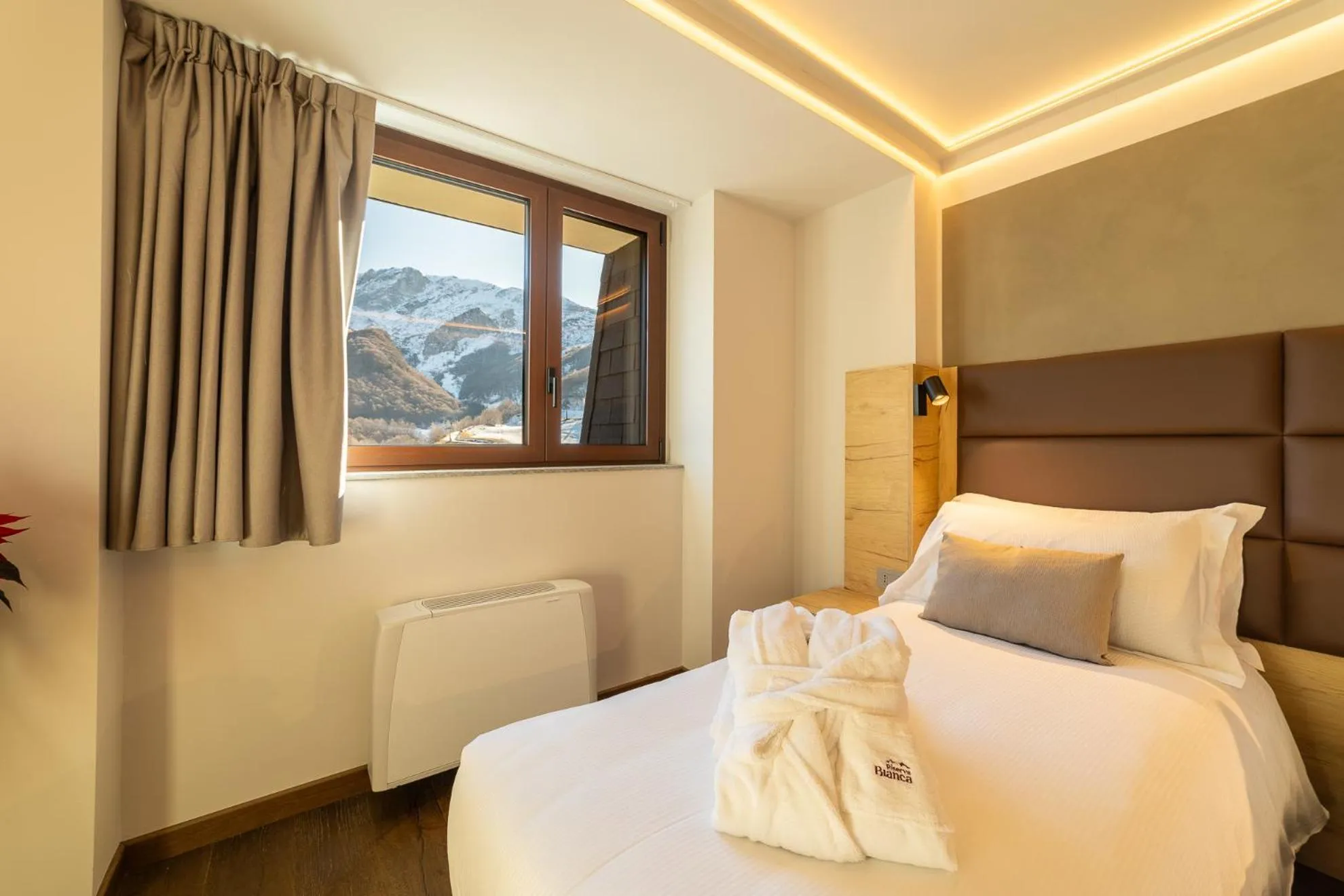 Bed in Riserva Bianca Limone Hotel & SPA