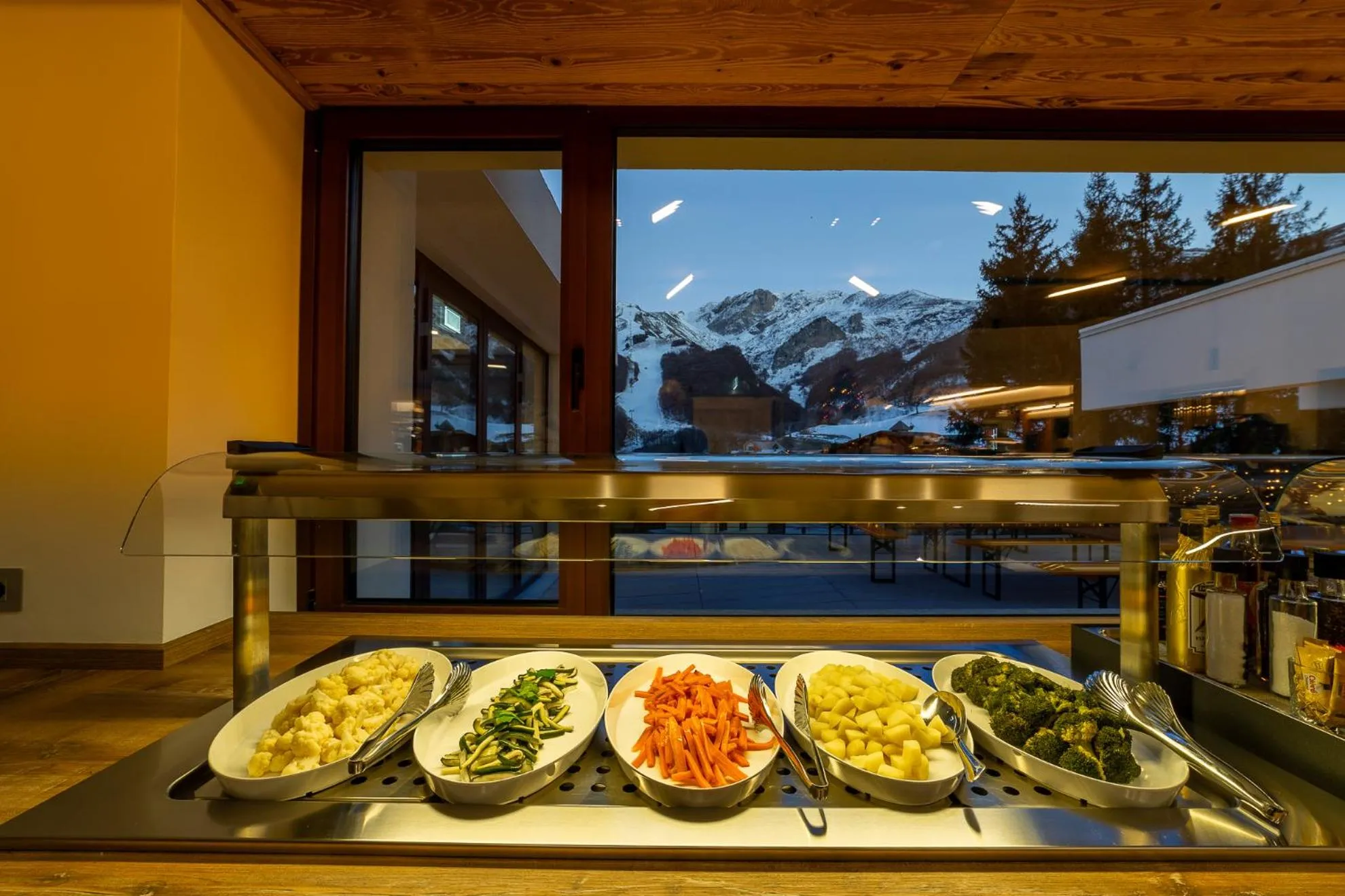 Restaurant/places to eat in Riserva Bianca Limone Hotel & SPA