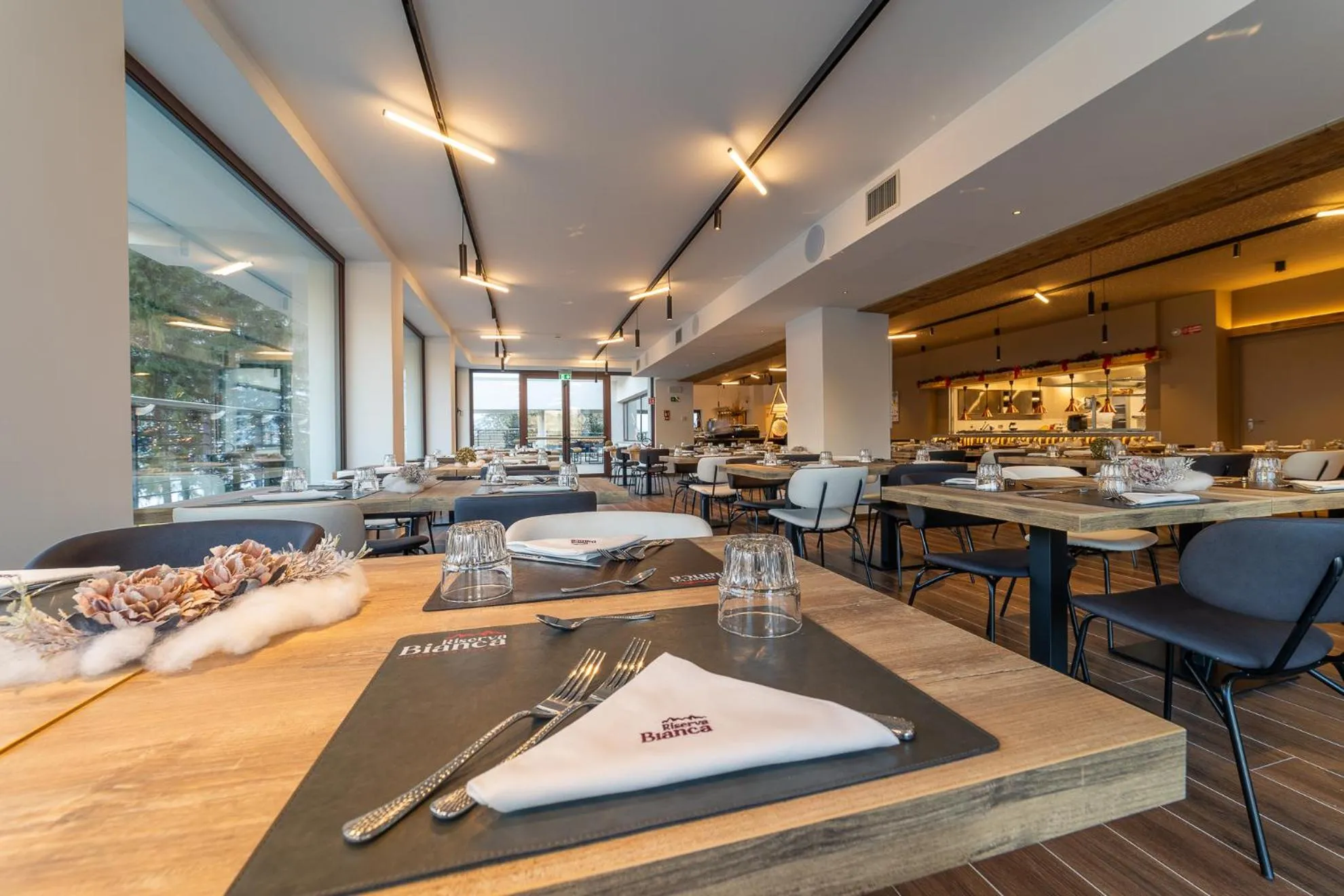 Restaurant/places to eat in Riserva Bianca Limone Hotel & SPA