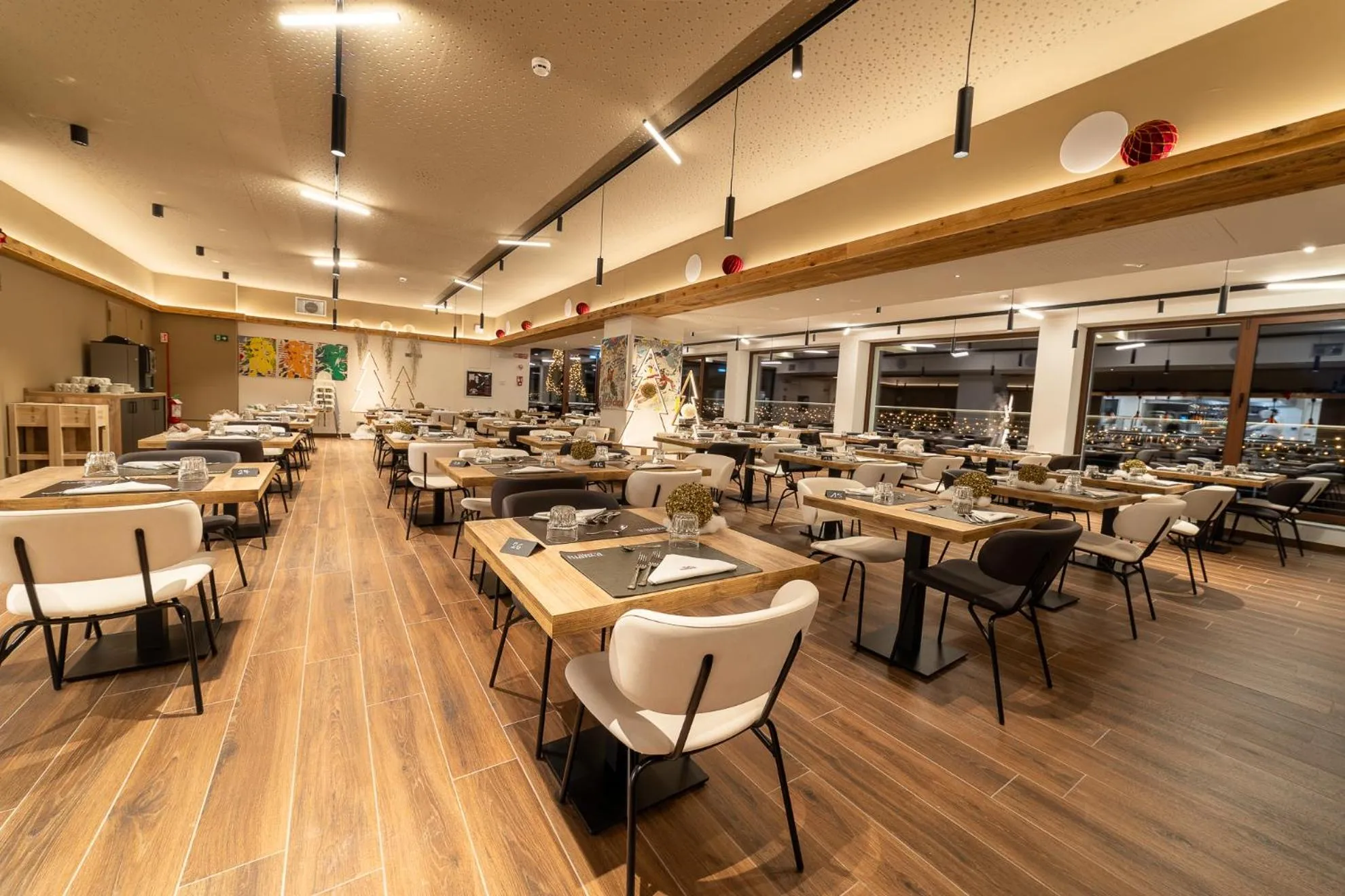 Restaurant/places to eat in Riserva Bianca Limone Hotel & SPA