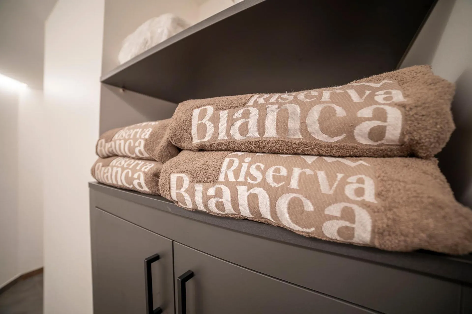 Spa and wellness centre/facilities in Riserva Bianca Limone Hotel & SPA