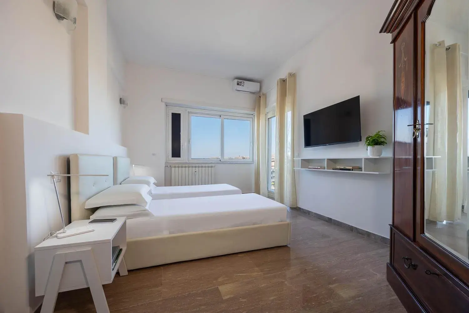 Superior Double or Twin Room in Vaticano84 Gemelli Superior Double or Twin Room in Vaticano84 Gemelli