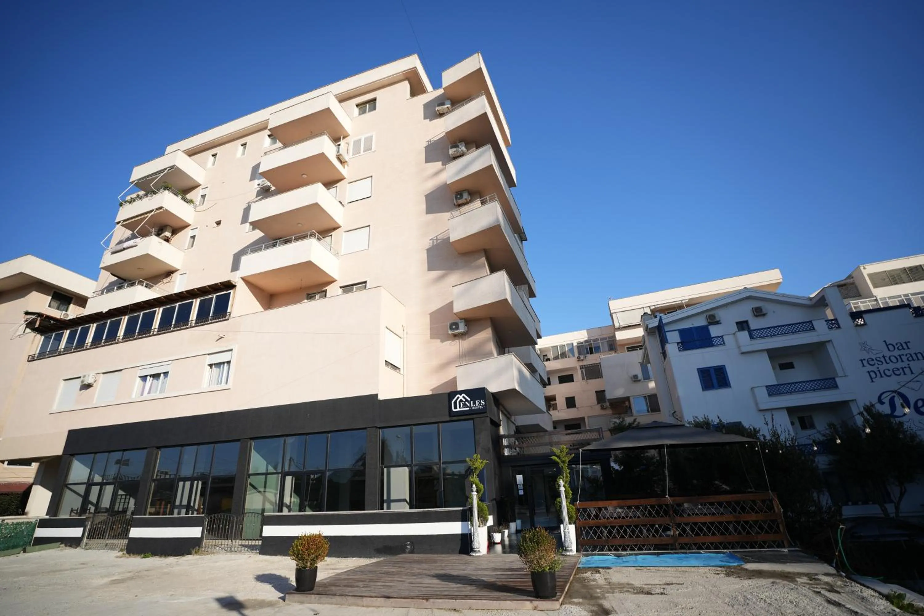 Property building in Enles Hotel