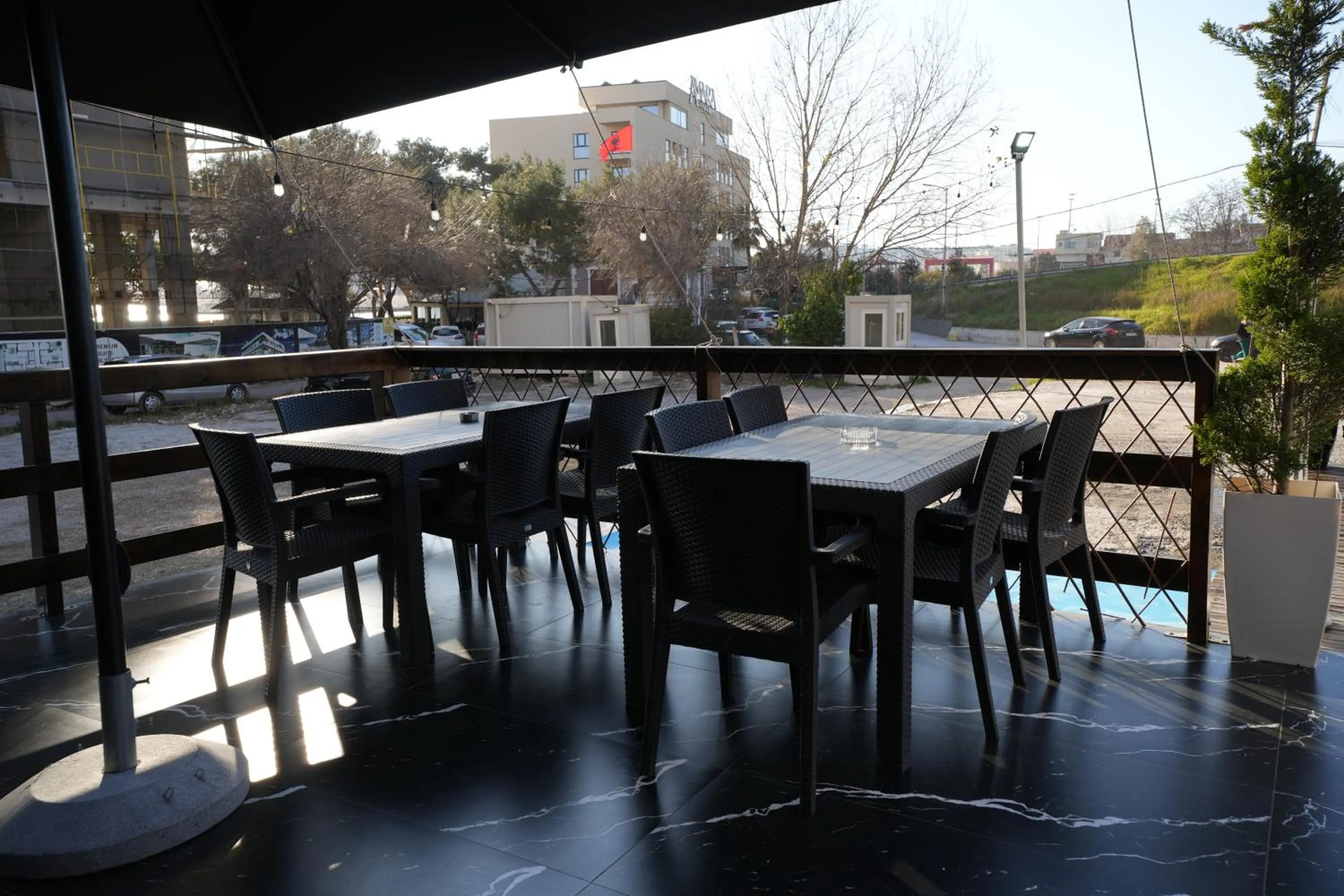 Balcony/Terrace in Enles Hotel