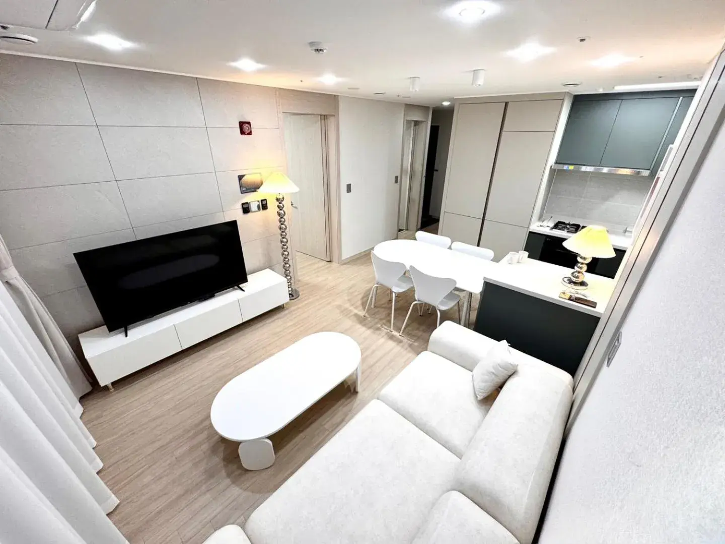 Living room in 더 노벰버스테이 구리역점 Living room in 더 노벰버스테이 구리역점