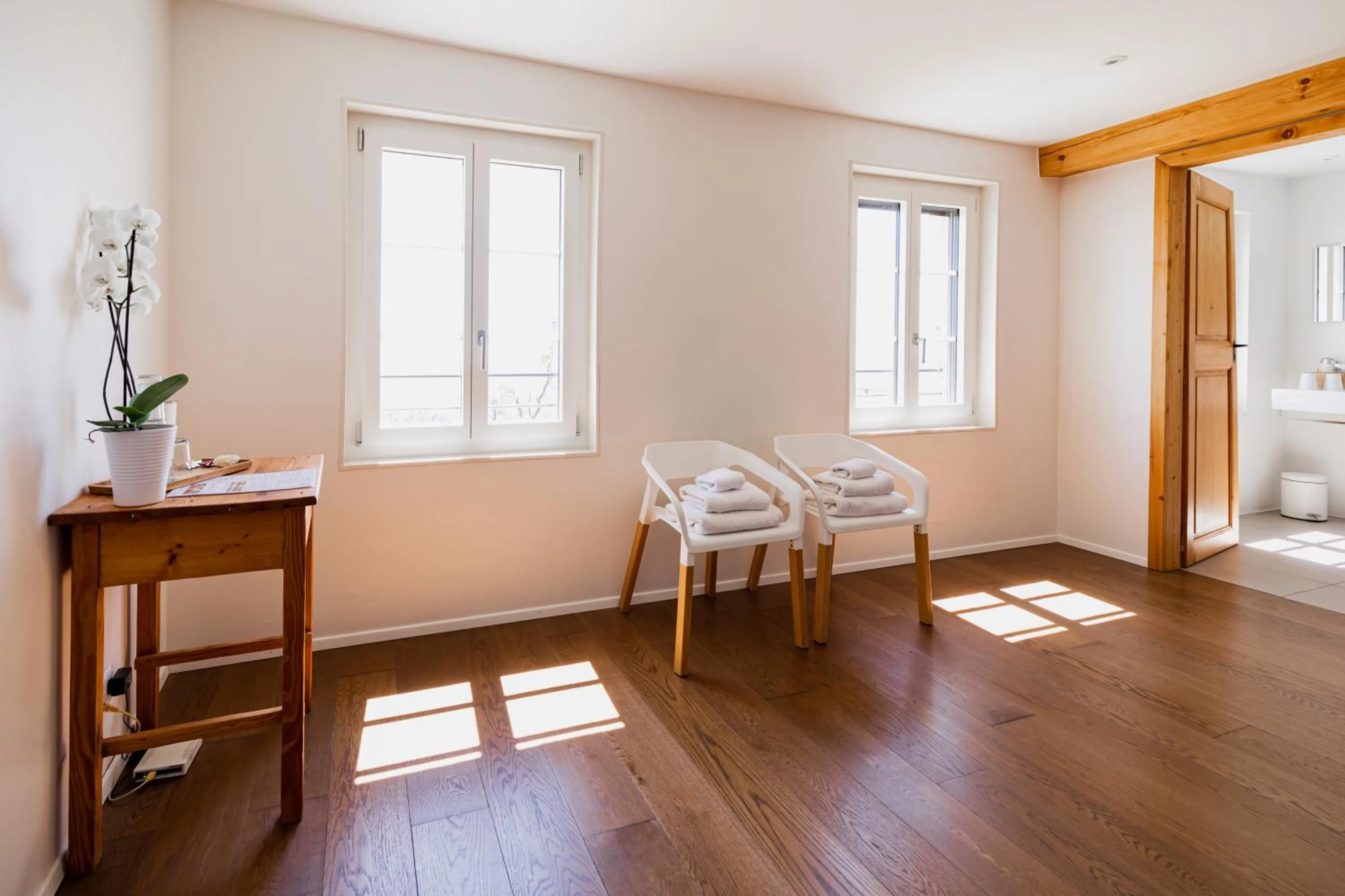 Seating area in La Ferme de la Praz - Rooms with a View