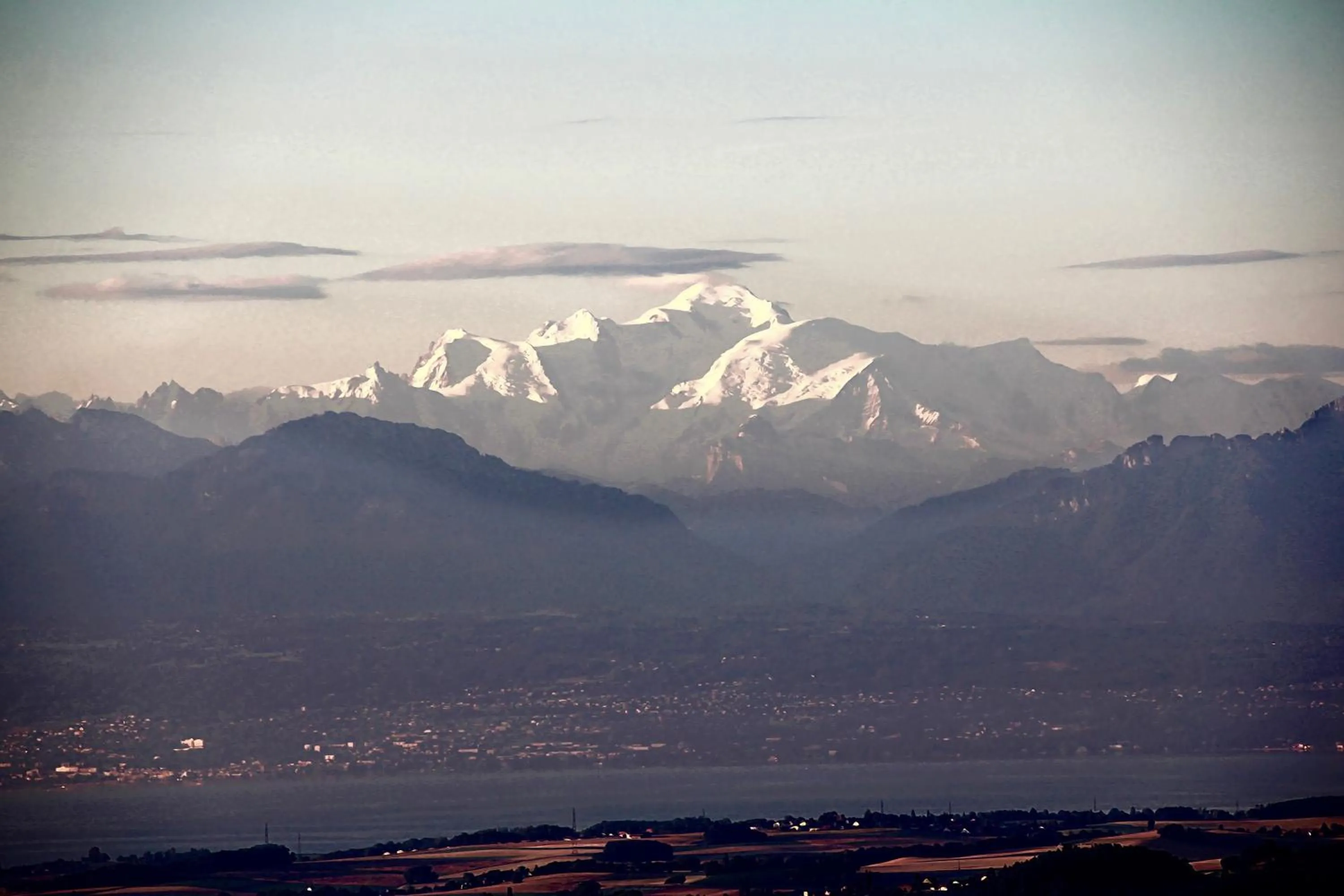 Lake view in La Ferme de la Praz - Rooms with a View