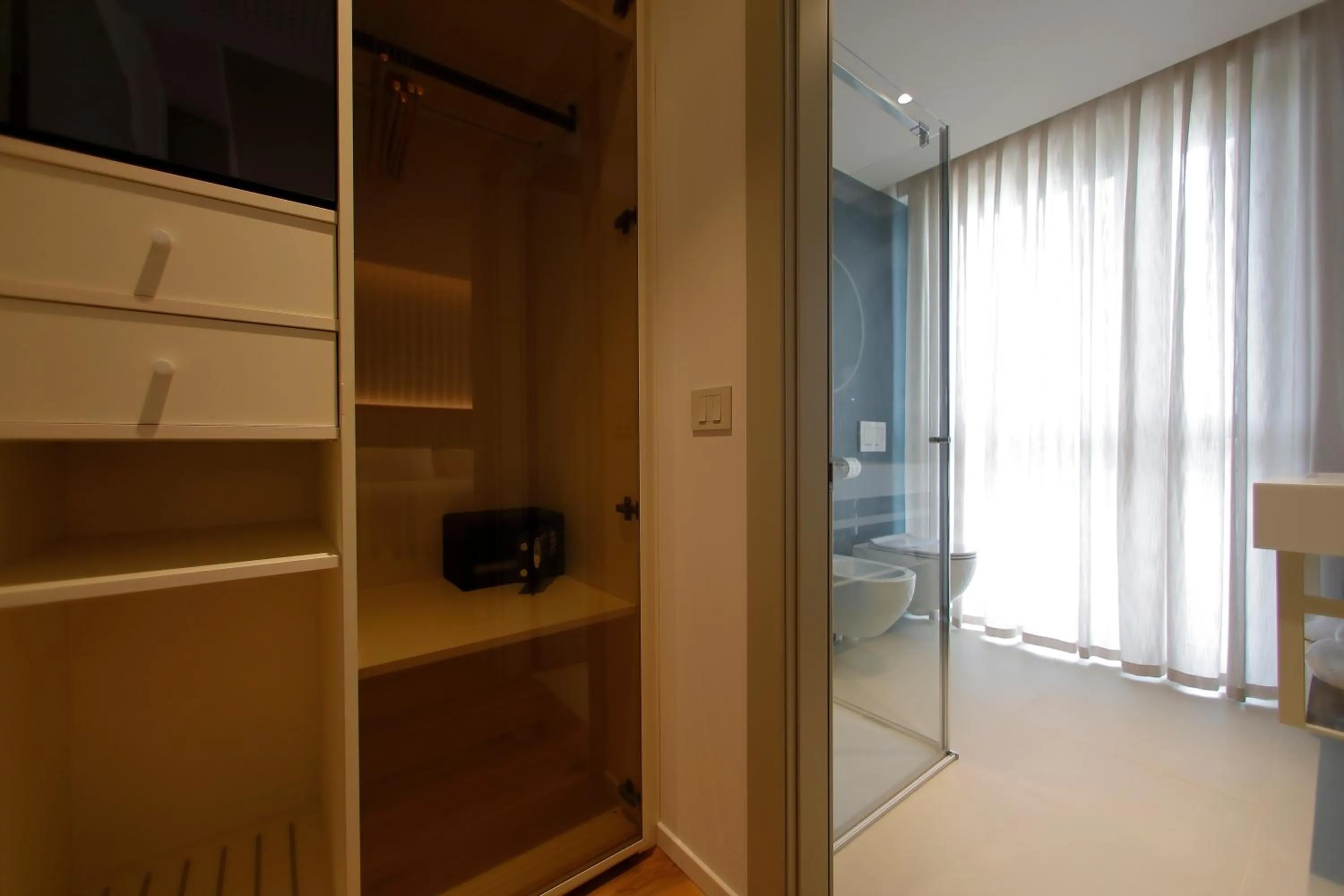 wardrobe in Hotel Unico by Dori