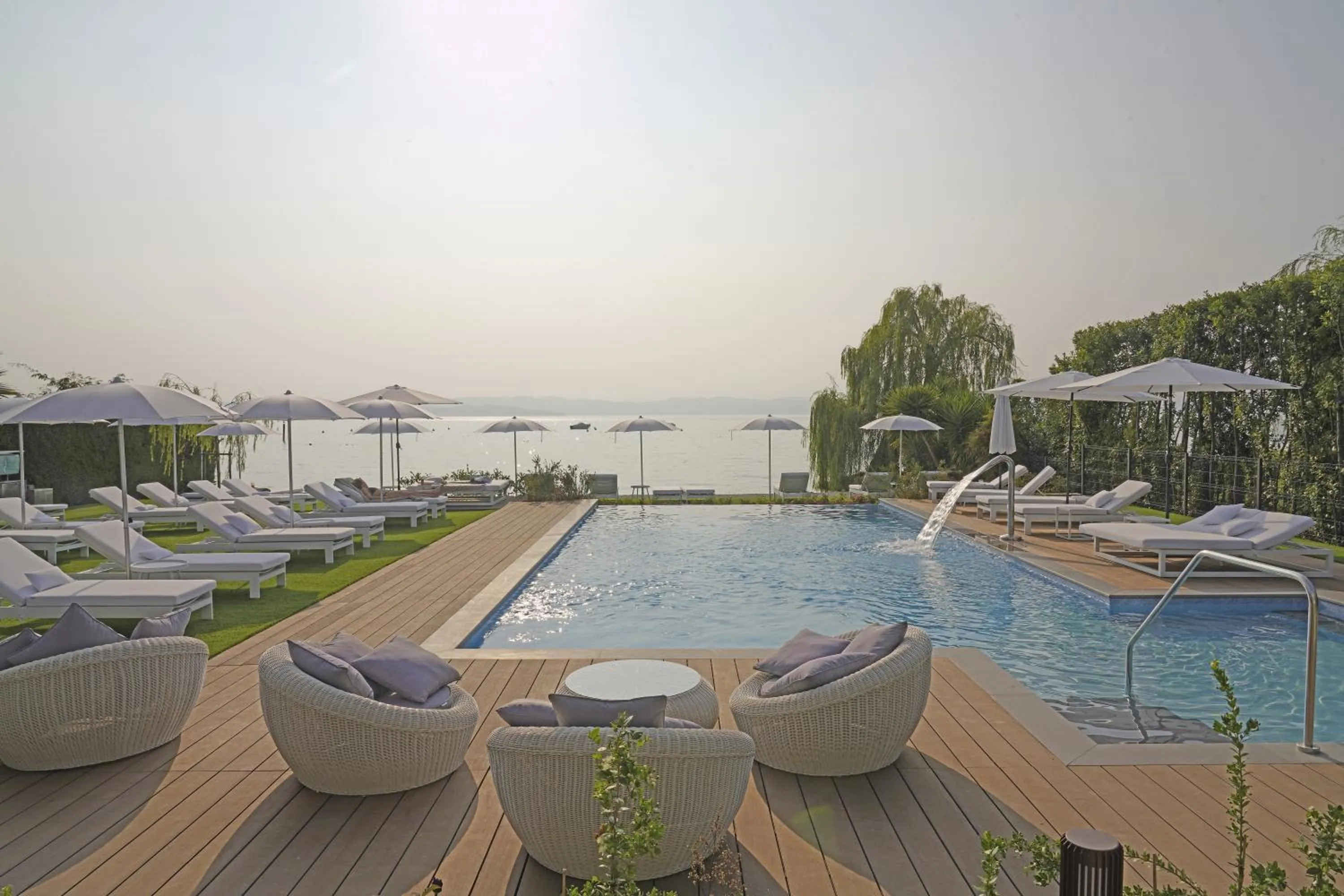 Natural landscape in Hotel Unico by Dori