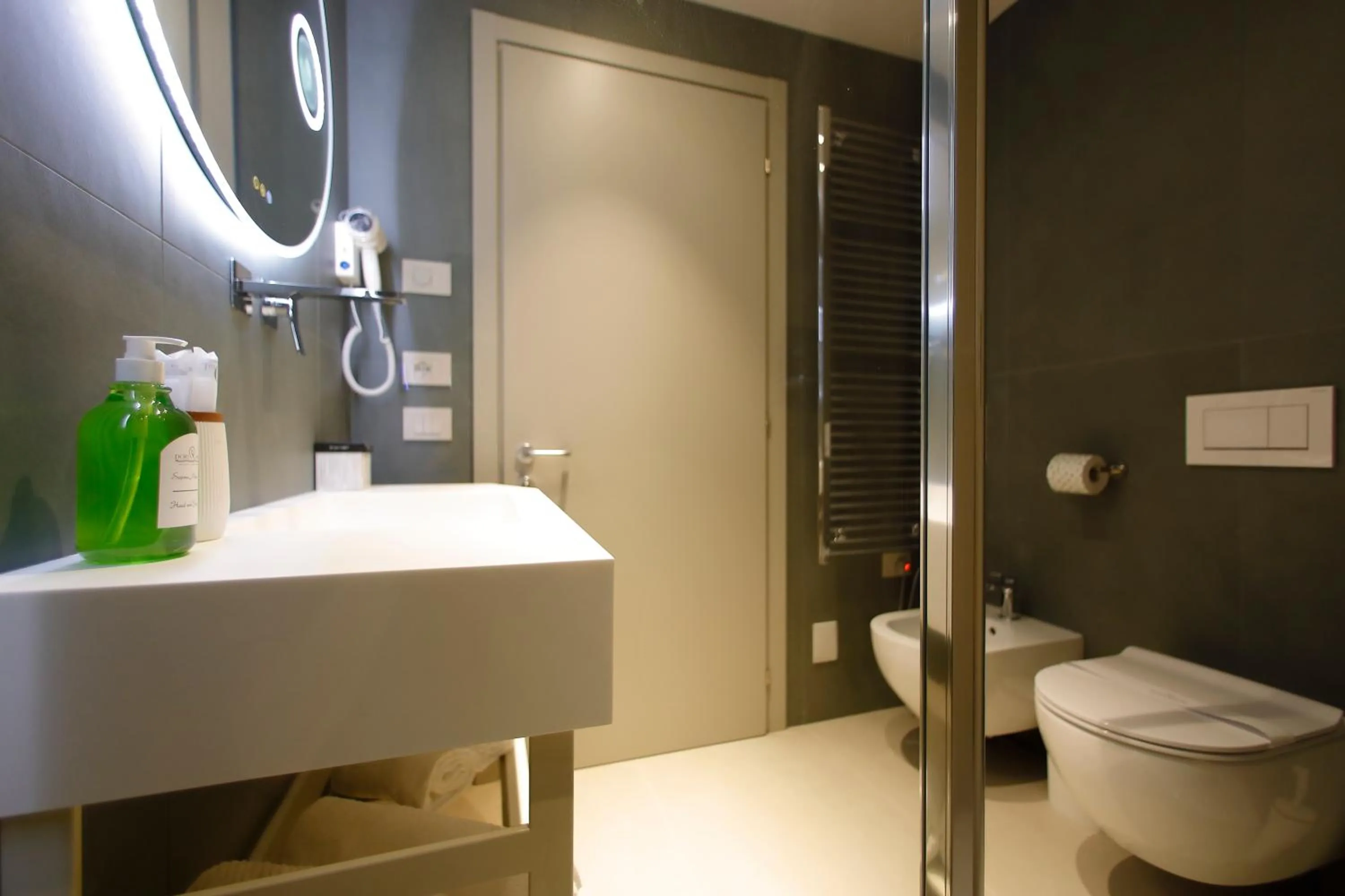 Bathroom in Hotel Unico by Dori