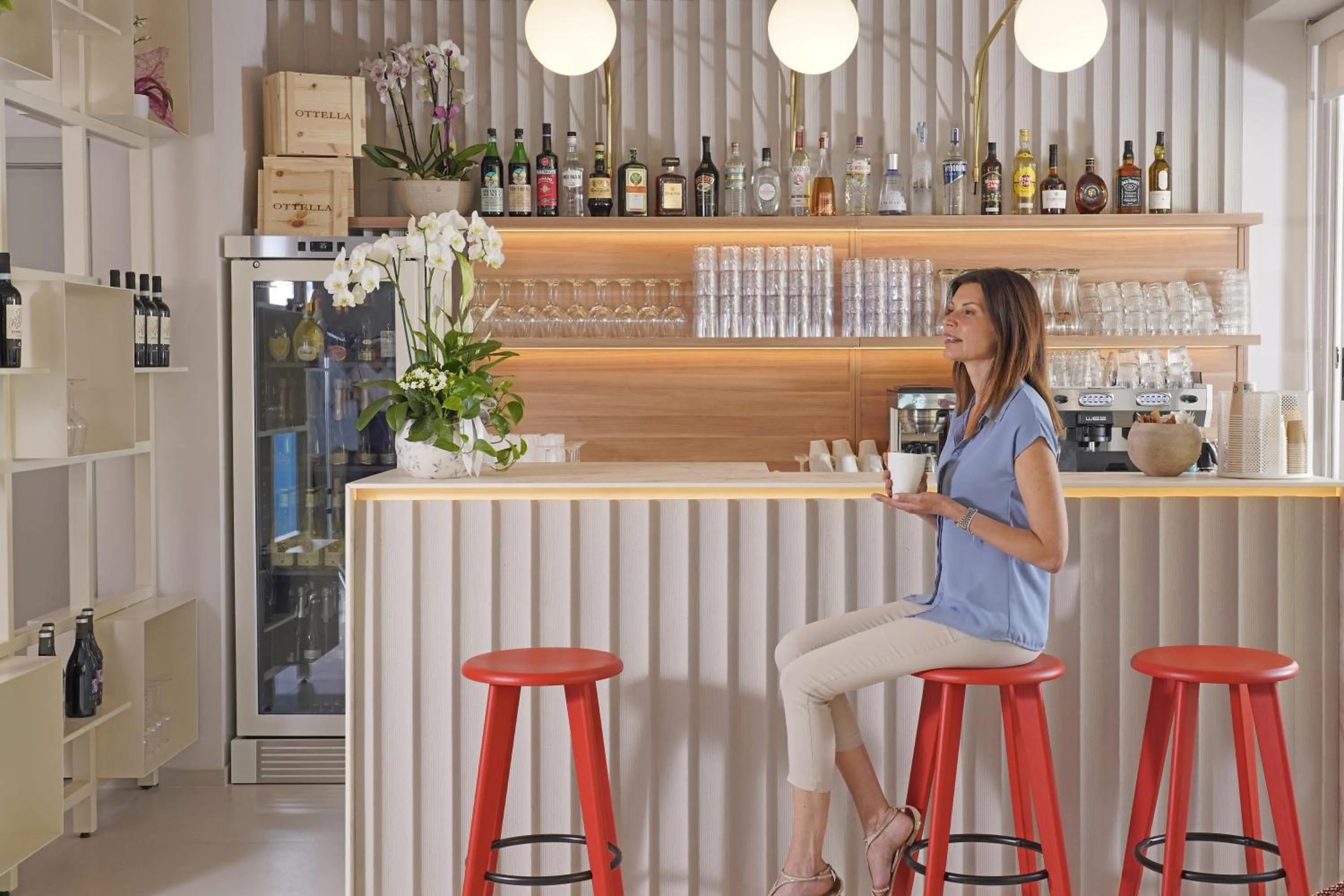 Lounge or bar in Hotel Unico by Dori