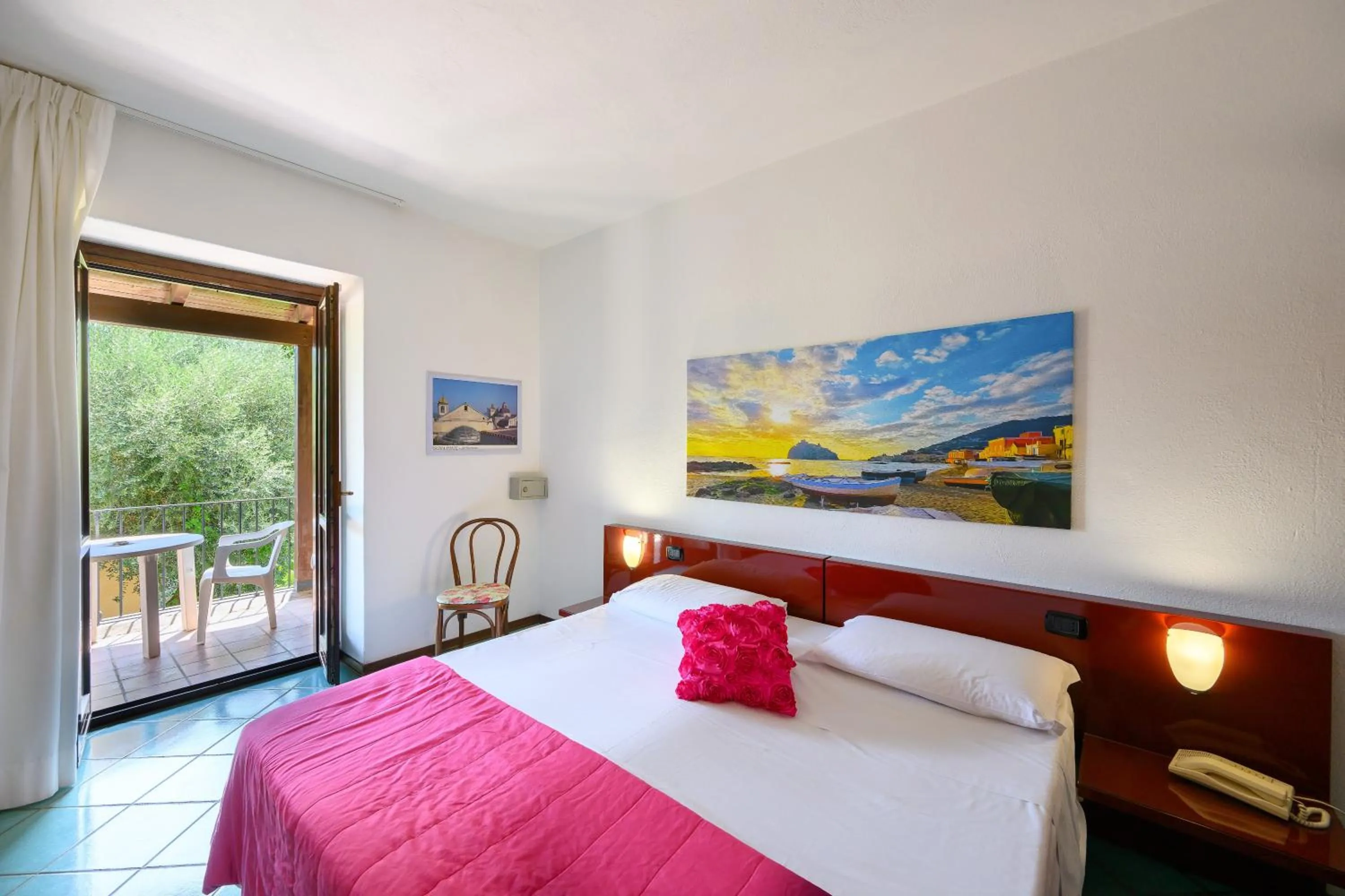 Bed in Hotel Annabelle