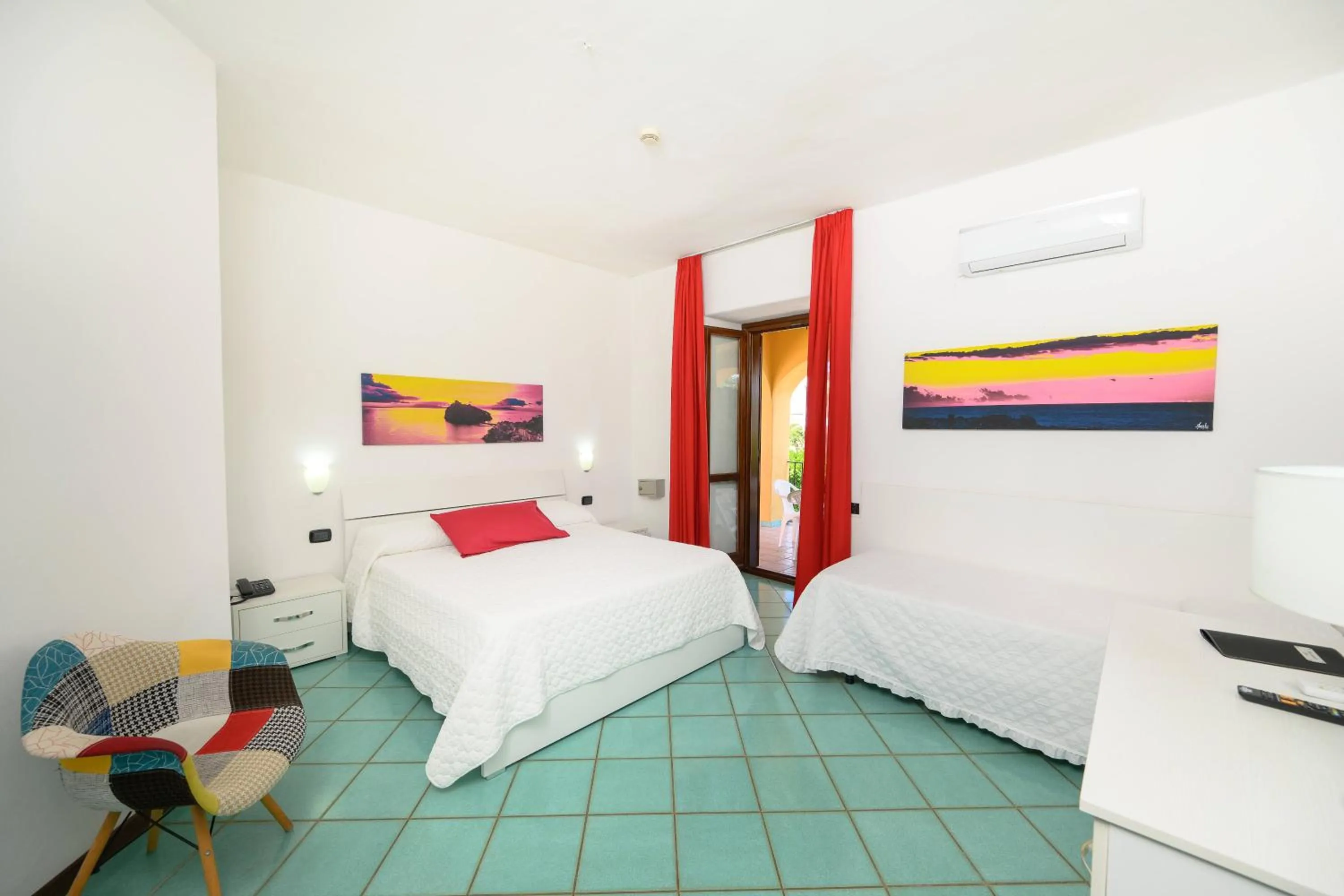 Bed in Hotel Annabelle