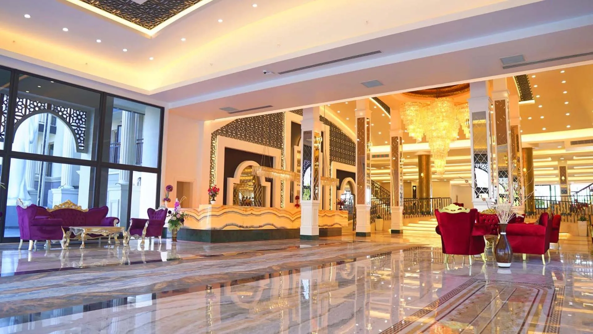 Lobby or reception in Dream World Palace