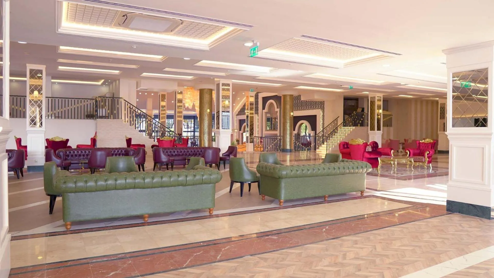 Lobby or reception in Dream World Palace