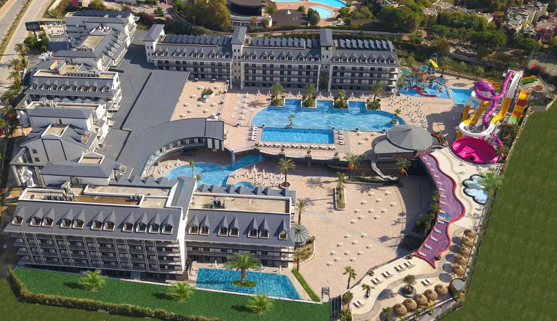 Property building in Dream World Palace